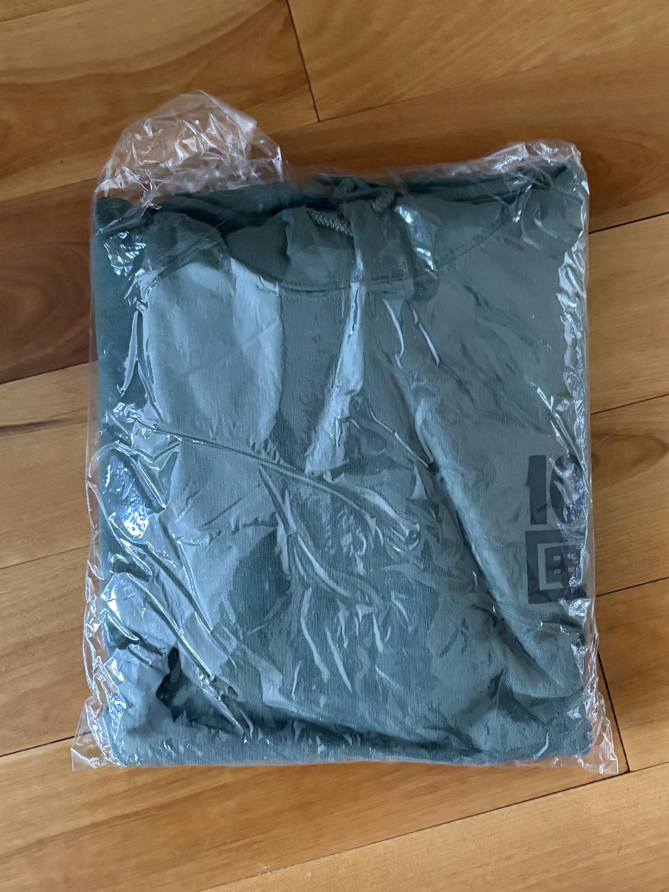 Other TENBOX Team Hoodie new w tags - Military Green Size US L / EU 52-54 / 3 - 2 Thumbnail