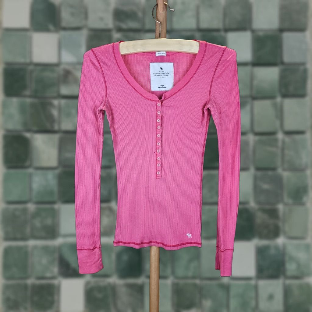 Abercrombie & Fitch VINTAGE Abercrombie & Fitch WOMEN'S THERMAL PINK SZ LARGE Shirt Size L / US 10 / IT 46 - 1 Thumbnail