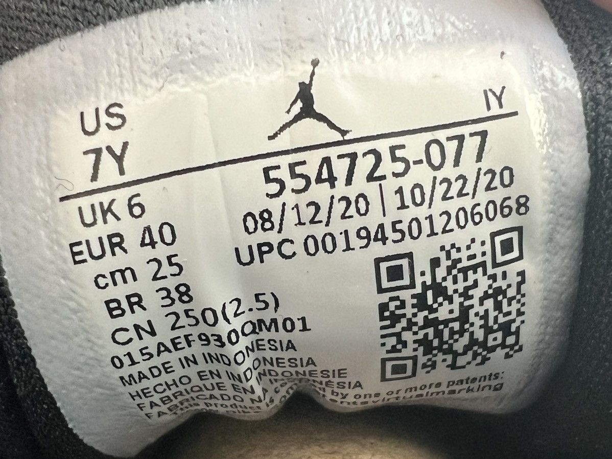Jordan Brand × Nike Nike Air Jordan 1 Mid Hyper Royal size 7 Size US 7 / EU 40 - 8 Thumbnail