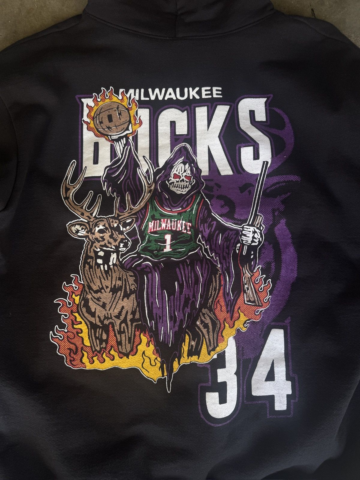 Nike × Warren Lotas 2018 Warren Lotas NBA Milwaukee Bucks Hoodie Sweatshirt Size US XL / EU 56 / 4 - 7 Thumbnail