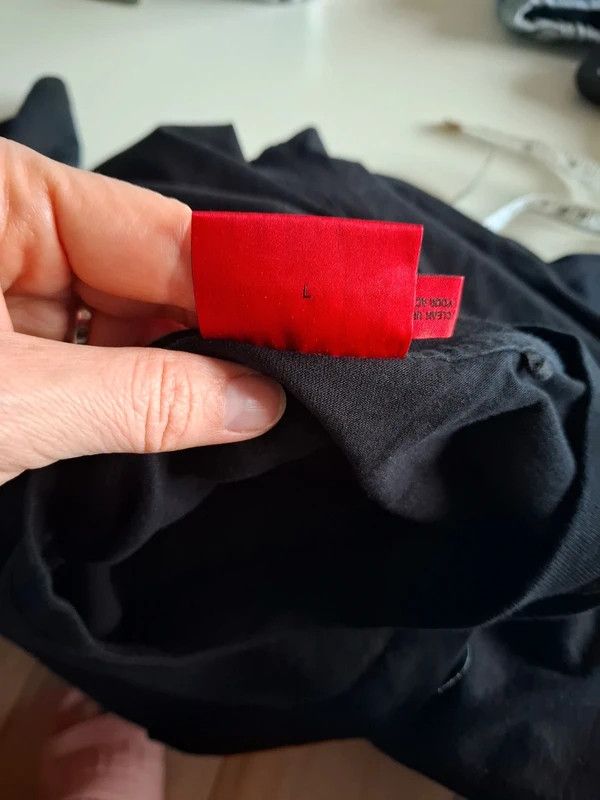 Hugo Boss T-shirt Hugo Boss Size US L / EU 52-54 / 3 - 3 Thumbnail