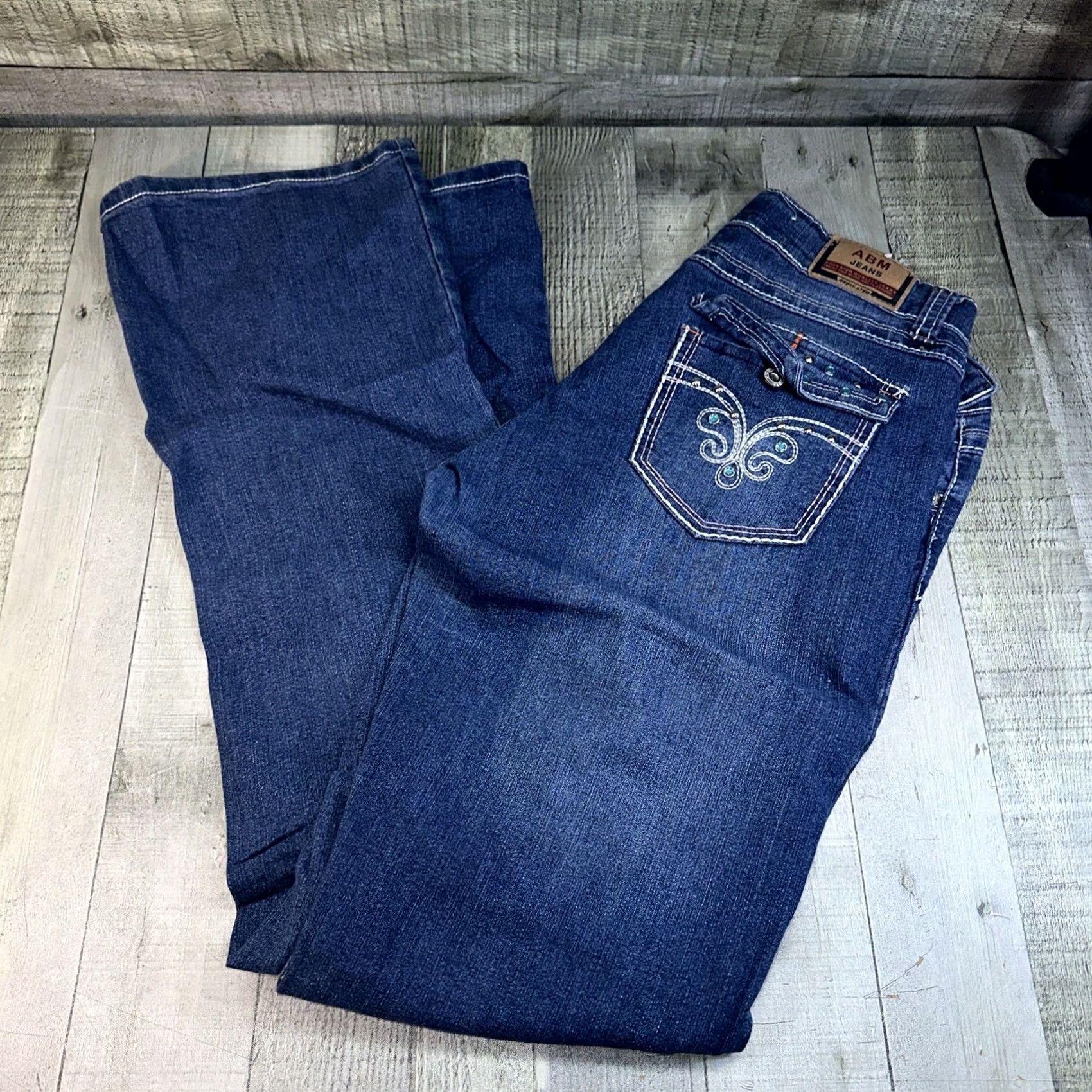 Vintage ABM Women Blue Jeans Medium Wash Embroidered Rhinestone Straight Leg Zip 5-Pocket Denim Cotton Spandex Regular Fits Juniors Size 13 Mens? Size 34" / US 12 / IT 48 - 4 Thumbnail