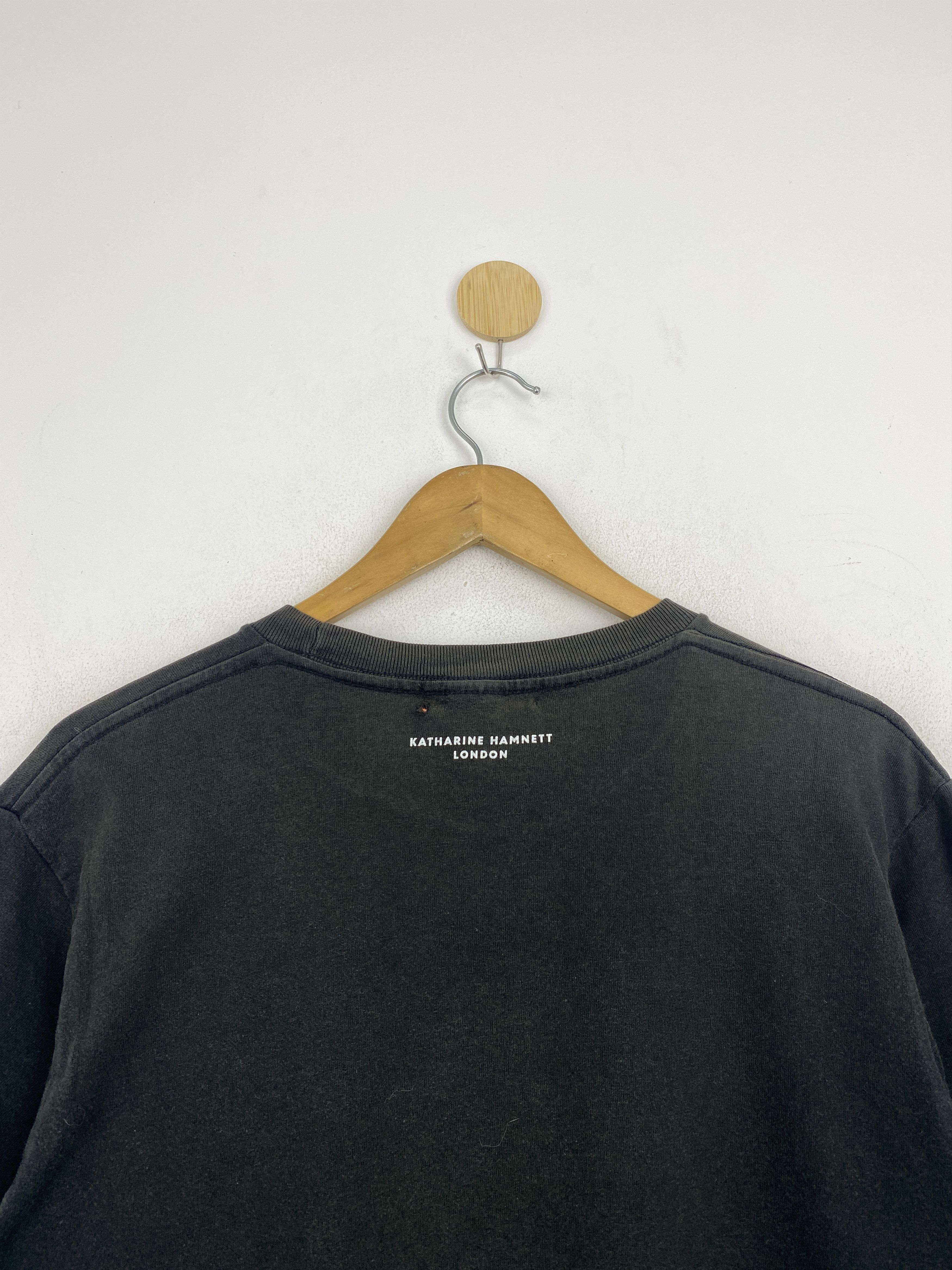 Katharine Hamnett London Katherine Hamnett London T2 Trainspotting Movie Tee TA0639 Size US M / EU 48-50 / 2 - 4 Thumbnail