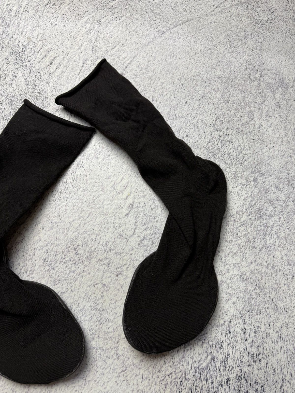 Kanye West Yeezy Pods Black Size 2 YZY Pod Size US 9.5 / EU 42-43 - 3 Thumbnail