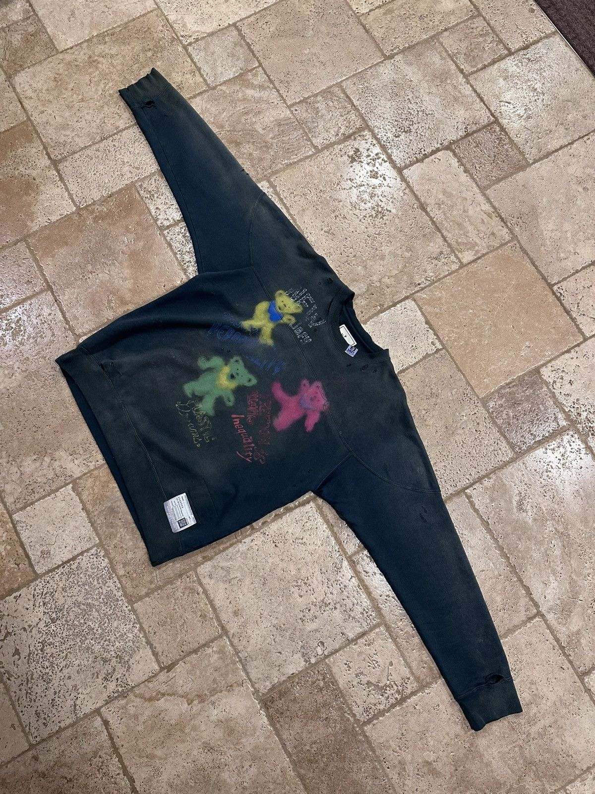 Maison MIHARA YASUHIRO Maison Mihara Yasuhiro MMY FW22 Dance Bear Graffiti Crewneck Size US M / EU 48-50 / 2 - 4 Thumbnail