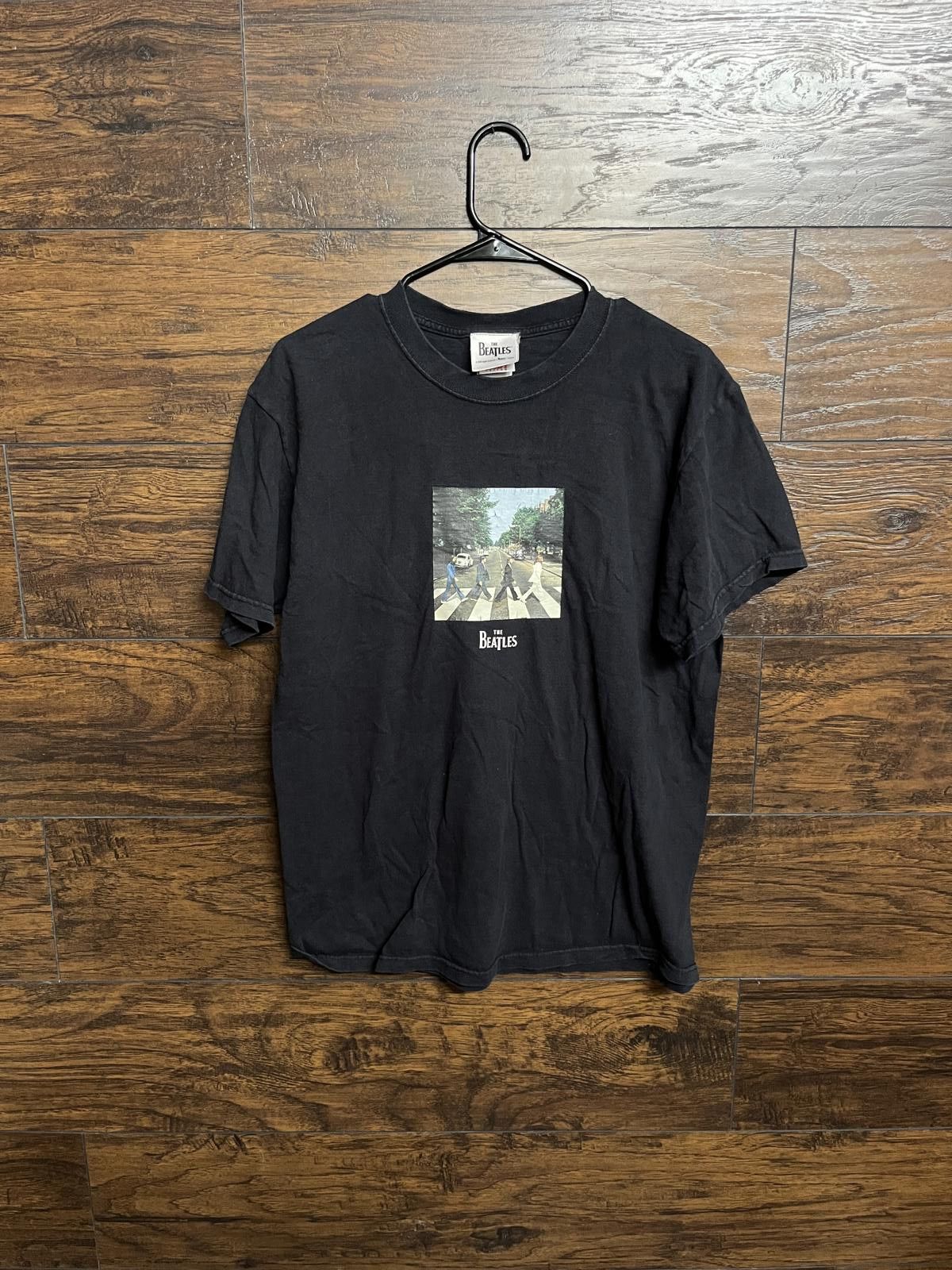 Designer VTG The Beattles T-shirt Abbey Road Photo - Beatles Tag - L Size US L / EU 52-54 / 3 - 1 Thumbnail