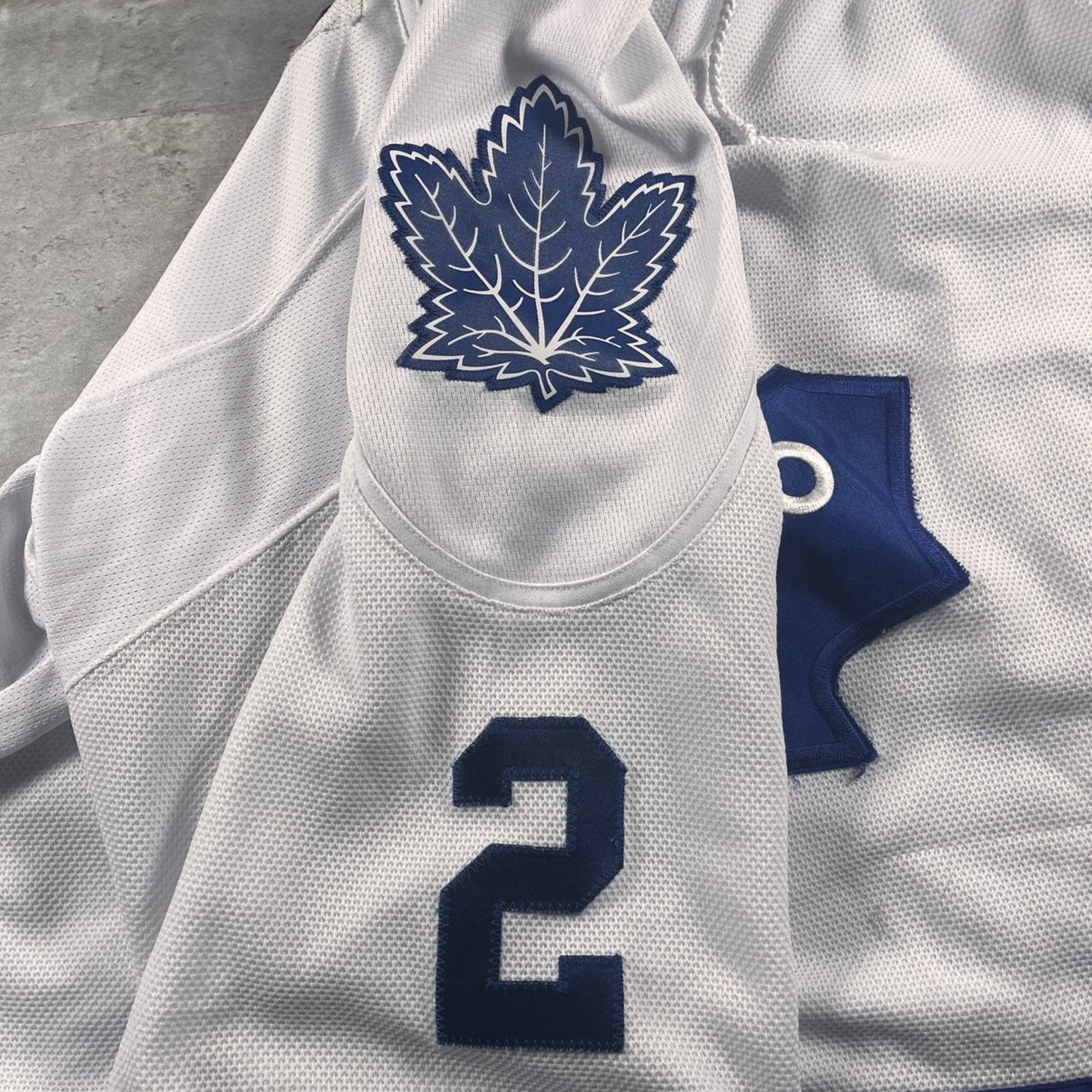 NHL Toronto Maple Leafs hockey jersey Size US XL / EU 56 / 4 - 3 Thumbnail