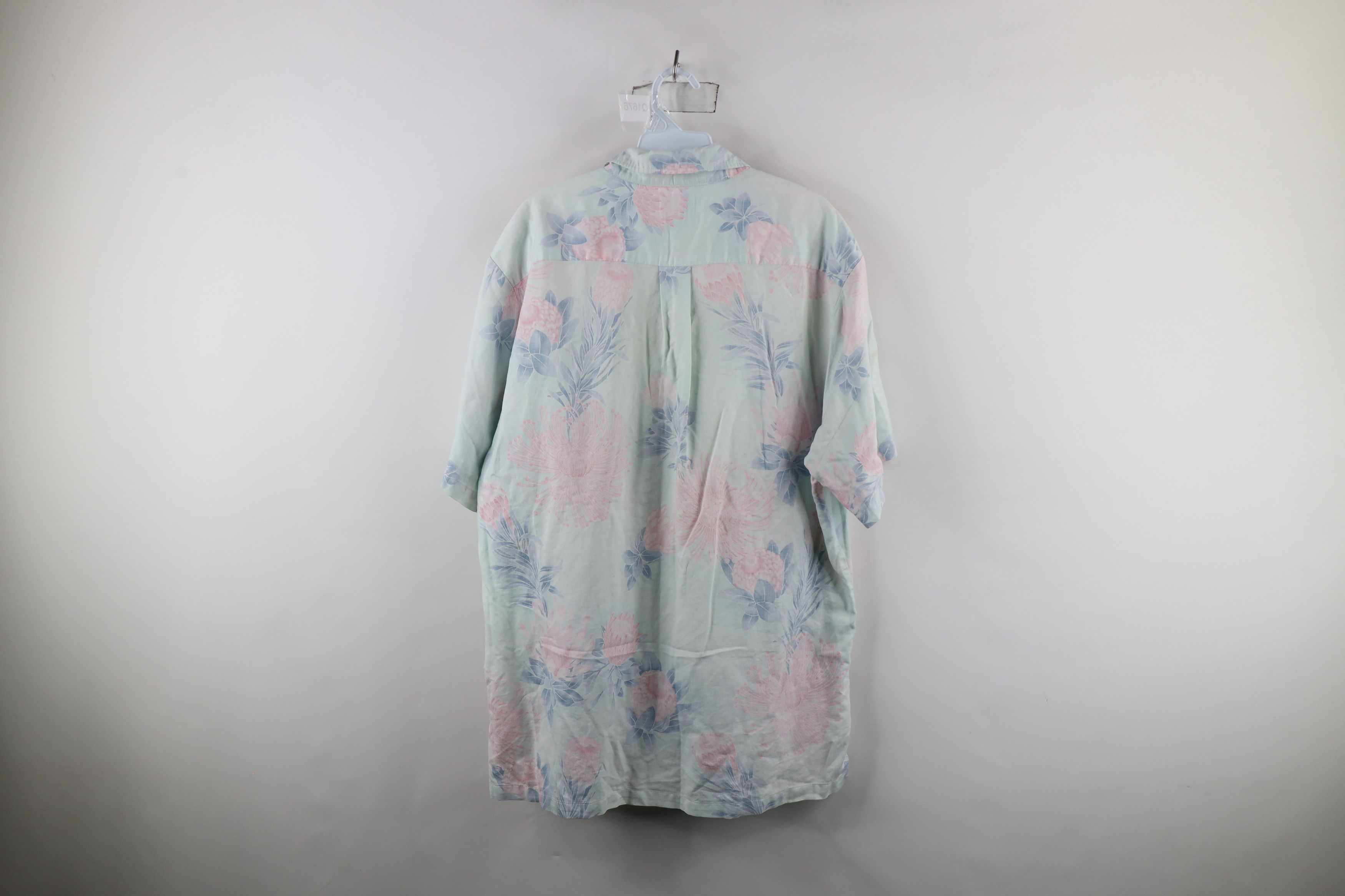 Vintage Vintage 90s Streetwear Reverse Collared Button Polo USA Size US XL / EU 56 / 4 - 13 Thumbnail