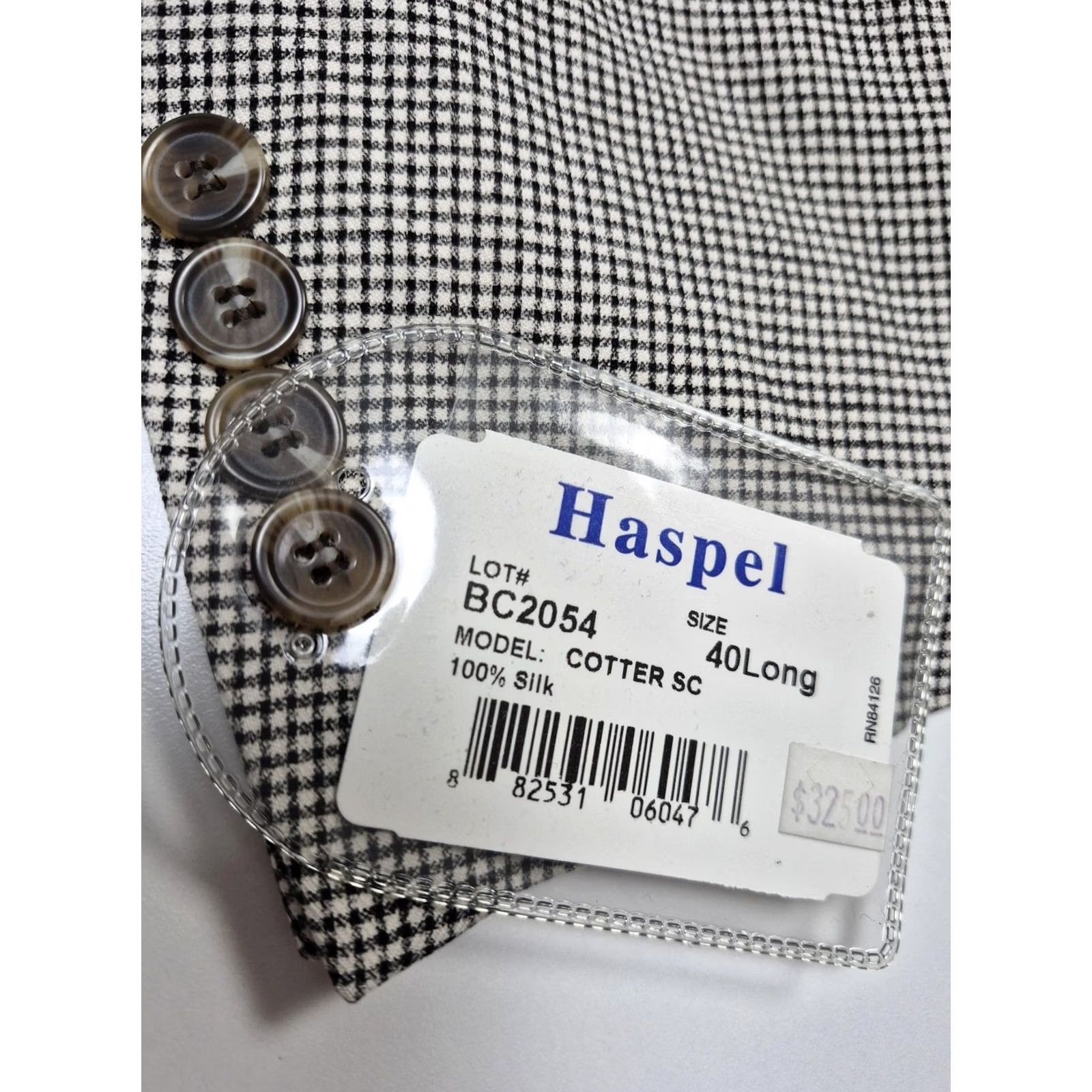 Vintage Haspel Mens 40L Gray Silk Sport Coat 2 Button Classic Single-Breasted Check NWT Jacket Coat Blazer Men’s Spring Wedding Business Casual Vintage No Size 40R - 3 Thumbnail