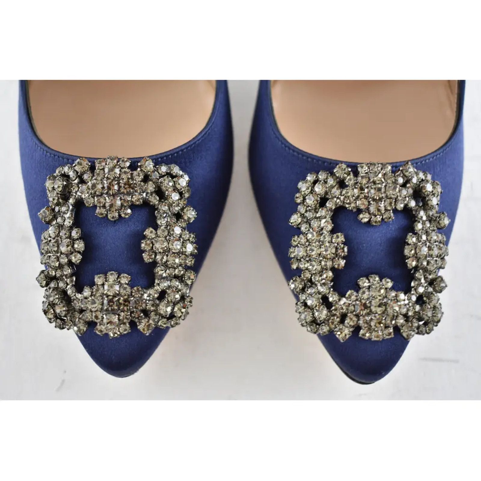 Manolo Blahnik Hangisi 105 Navy Satin Crystal Jewel Buckle Heel Pump 40 Size US 10 / IT 40 - 6 Thumbnail
