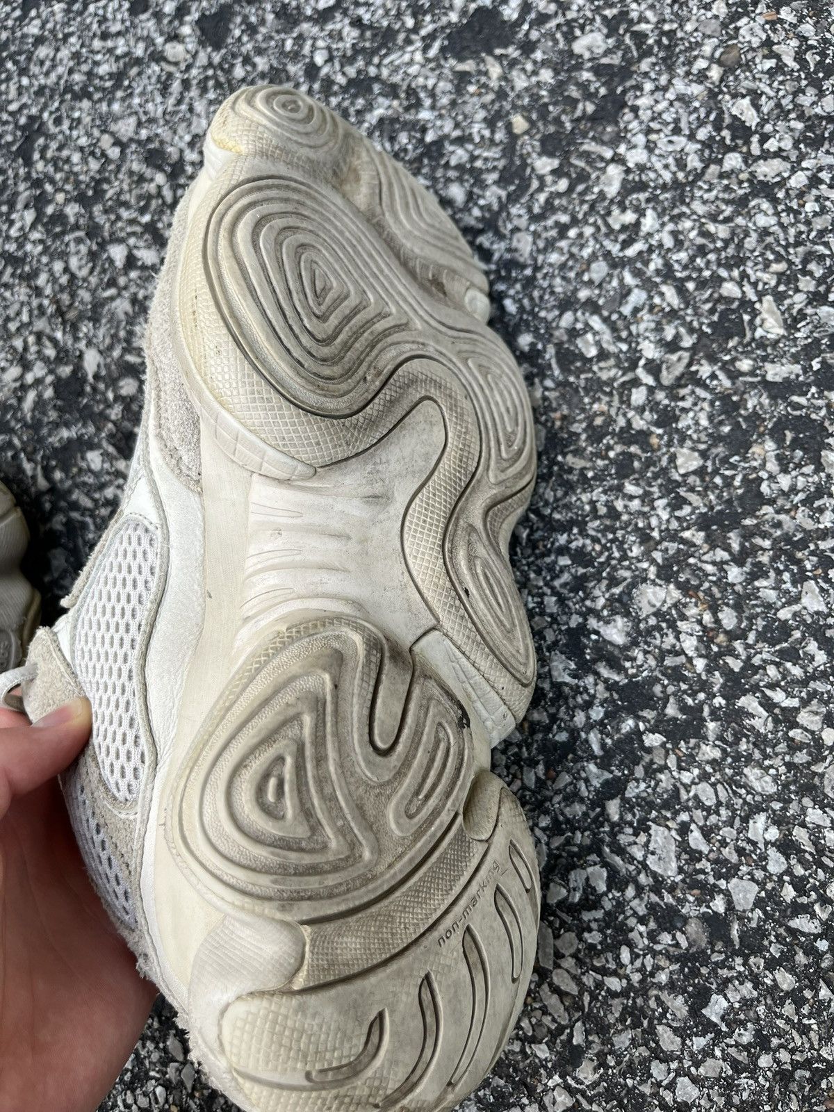 Yeezy Adidas Cream Yeezy 500 Blush Salt sneaker Size US 9 / EU 42 - 8 Thumbnail