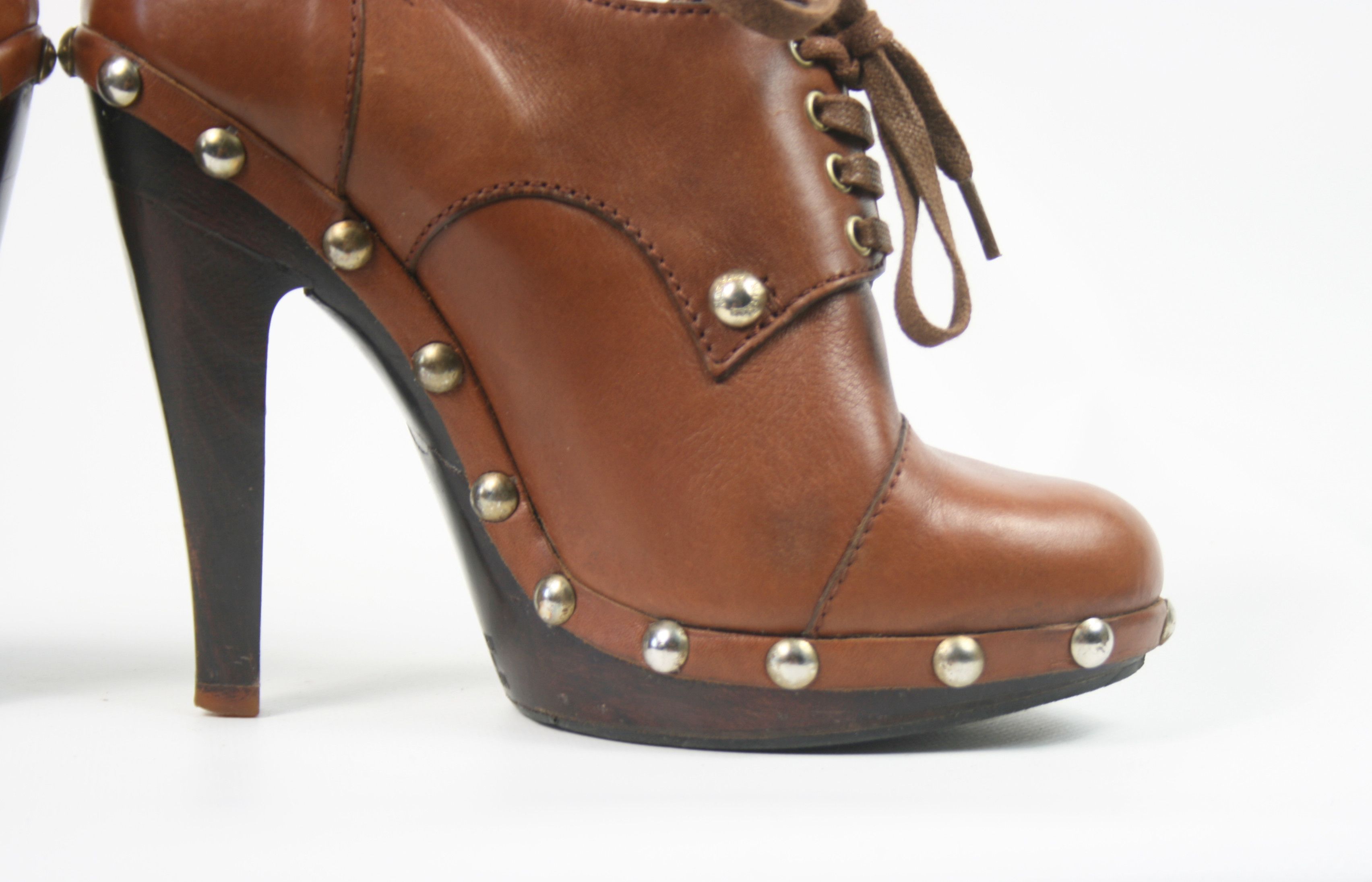 Max Mara Rockstudded Leather Heeled Ankle Boots Size US 6 / IT 36 - 8 Thumbnail