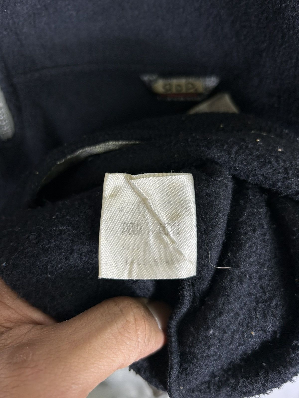 Japanese Brand ⚡️Vintage Roux Di Perfe Fleece Hoodies Half Zipper Sweatshirt Size US L / EU 52-54 / 3 - 9 Thumbnail