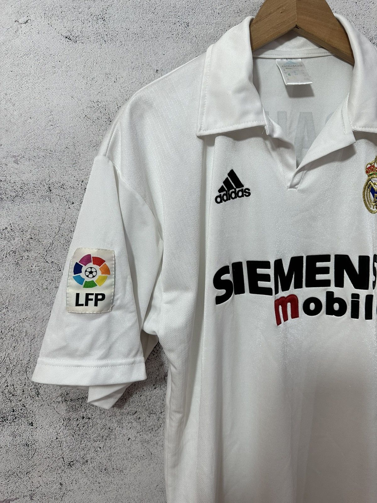 Adidas Real Madrid Home Jersey 2002/2002 Adidas #7 Raul Size US XL / EU 56 / 4 - 7 Thumbnail