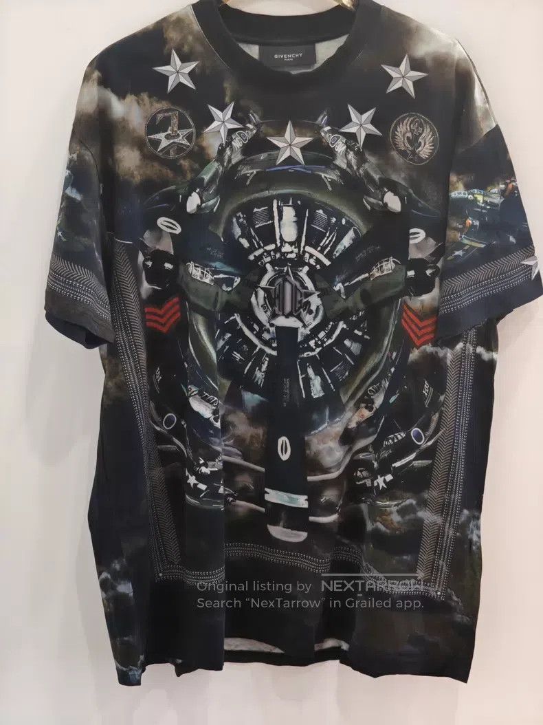 Givenchy Givenchy Limited Edition Short Sleeve Size US XS / EU 42 / 0 - 1 Thumbnail