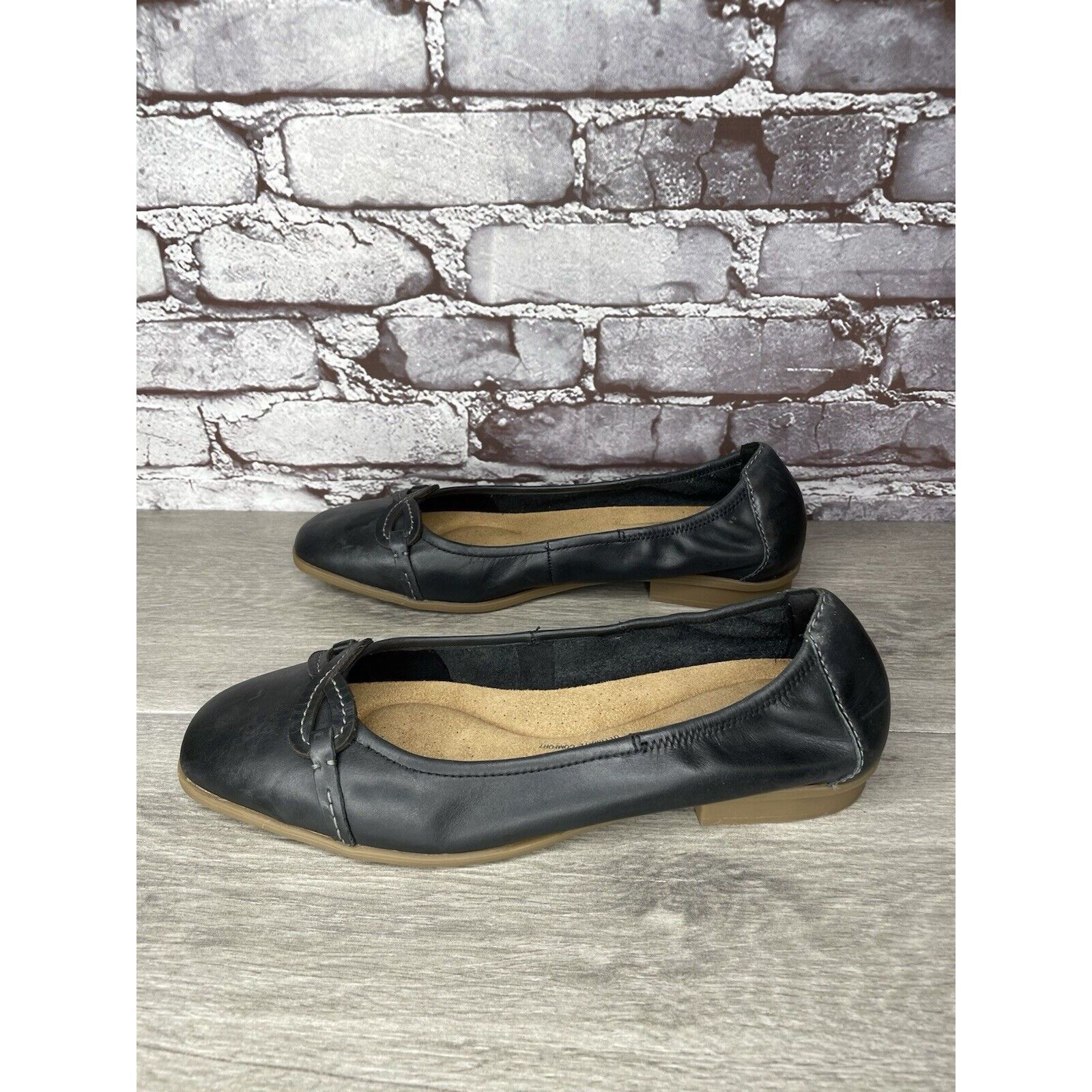 Clarks Clarks Collection Black Leather Slip On Flats Shoes Women Sz Size US 11 / IT 41 - 9 Thumbnail