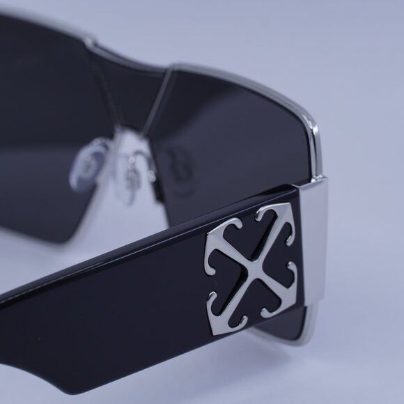 Off-White Off-White ASPEN 7207 Sunglasses Silver/Black Shield Frame Size ONE SIZE - 8 Thumbnail