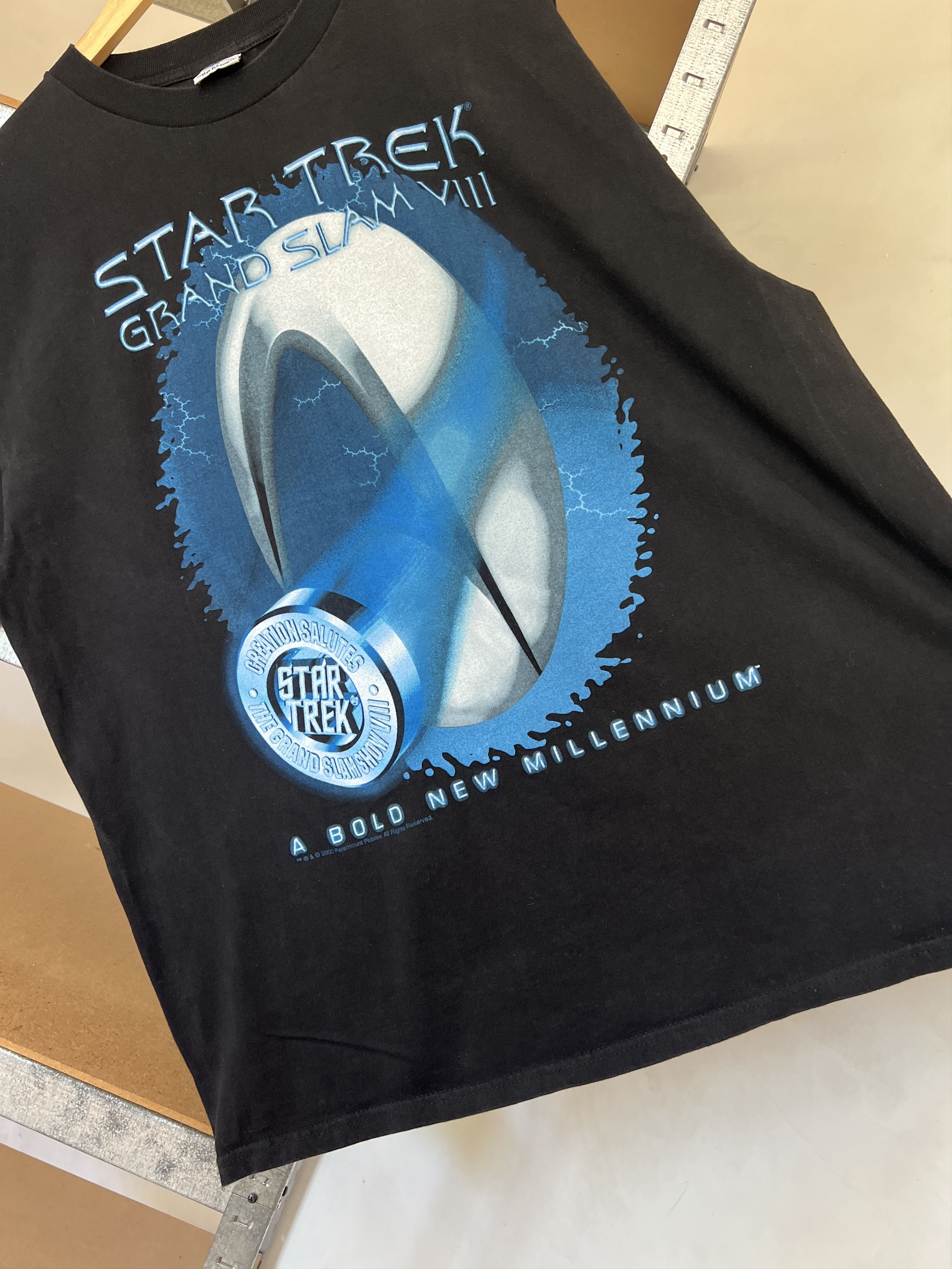 Vintage Vintage 2000 Star Trek Grand Slam VIII Movie T-shirt Size US XL / EU 56 / 4 - 10 Thumbnail