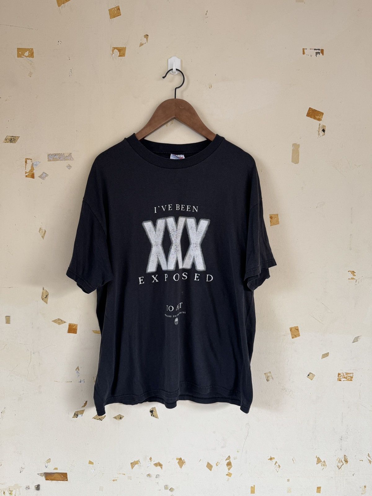 Vintage *RARE* VINTAGE 90s WOODLAND CULTURAL CENTER XXX EXPOSED TEE Size US L / EU 52-54 / 3 - 8 Thumbnail