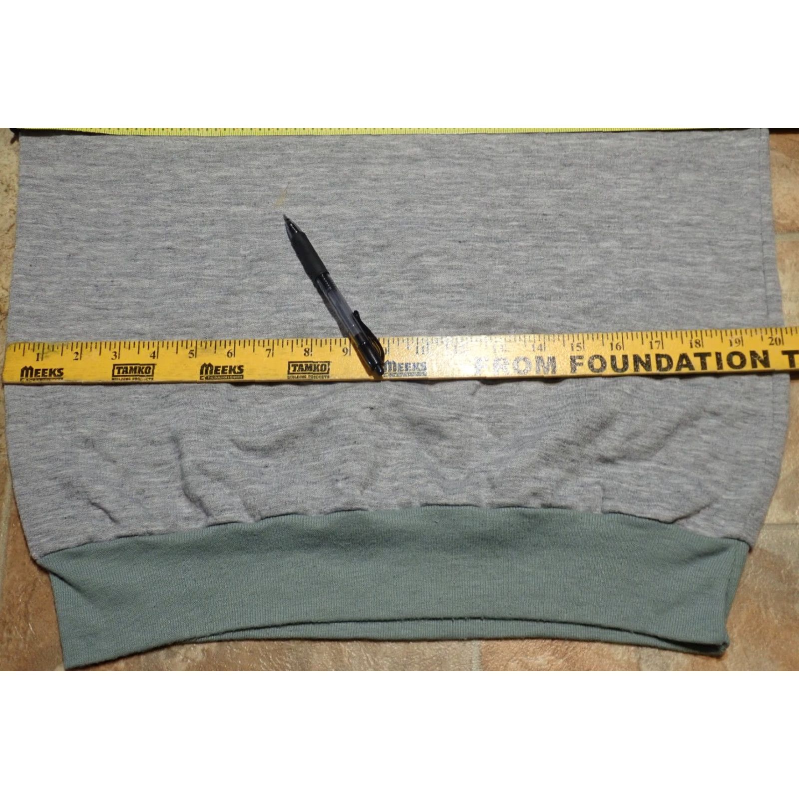 Vintage VINTAGE 60s Sportswear Acrylic Raglan Sweatshirt Adult Medium Heather Gray Split V-Neck Rockabilly Mens Size US M / EU 48-50 / 2 - 7 Thumbnail