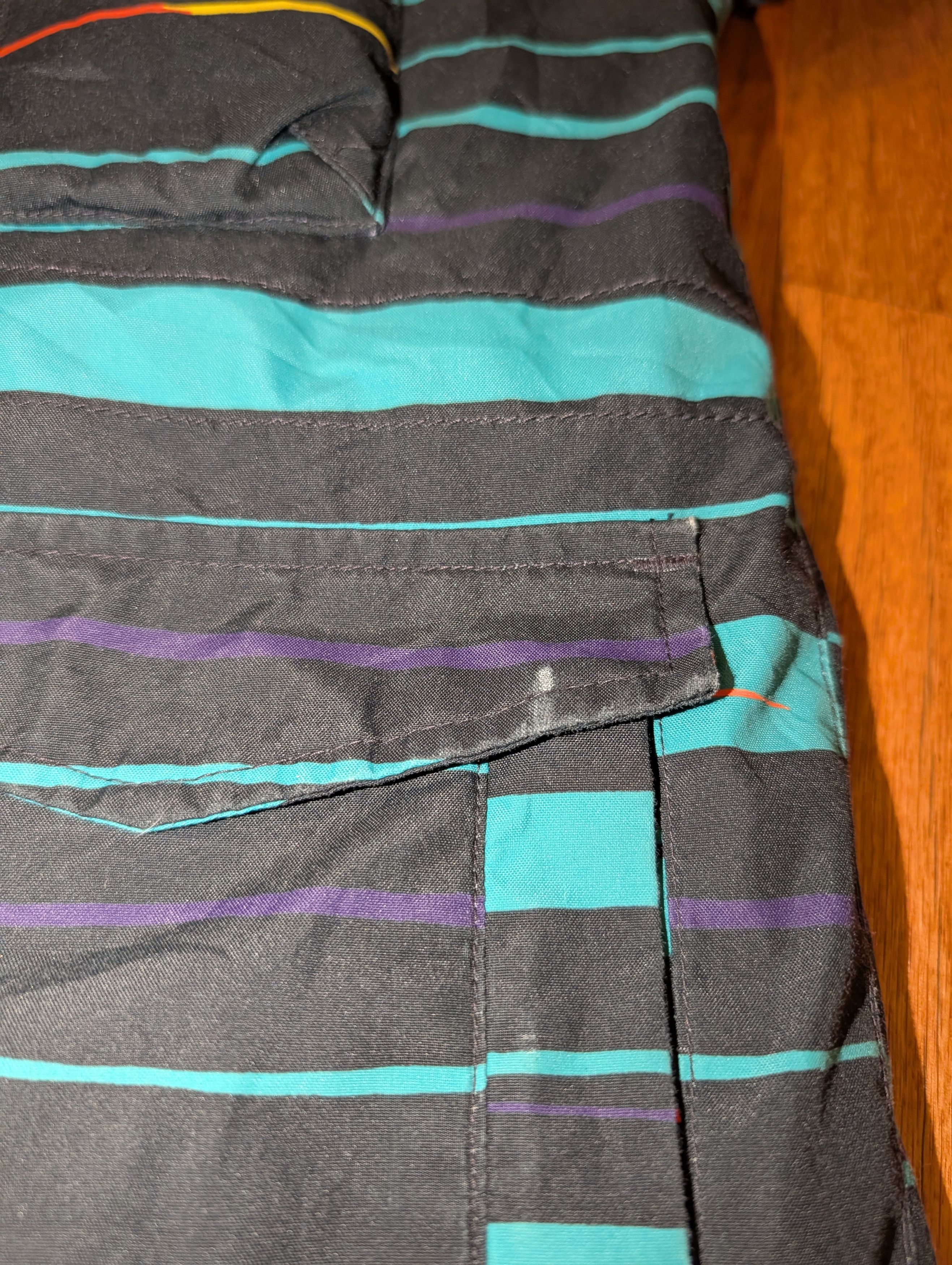 Burton Burton Jacket Boys X-Small 6/7 Insulated Hooded Snowboard Size US XS / EU 42 / 0 - 9 Thumbnail