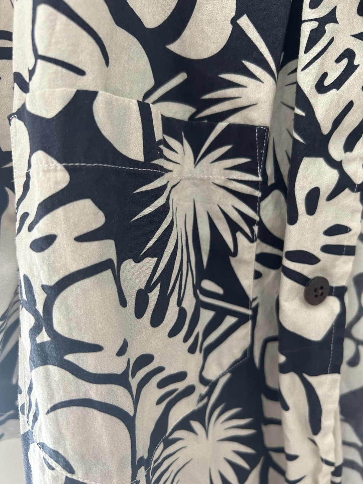 October's Very Own OVO Hawaiian Shirt Size US L / EU 52-54 / 3 - 5 Thumbnail