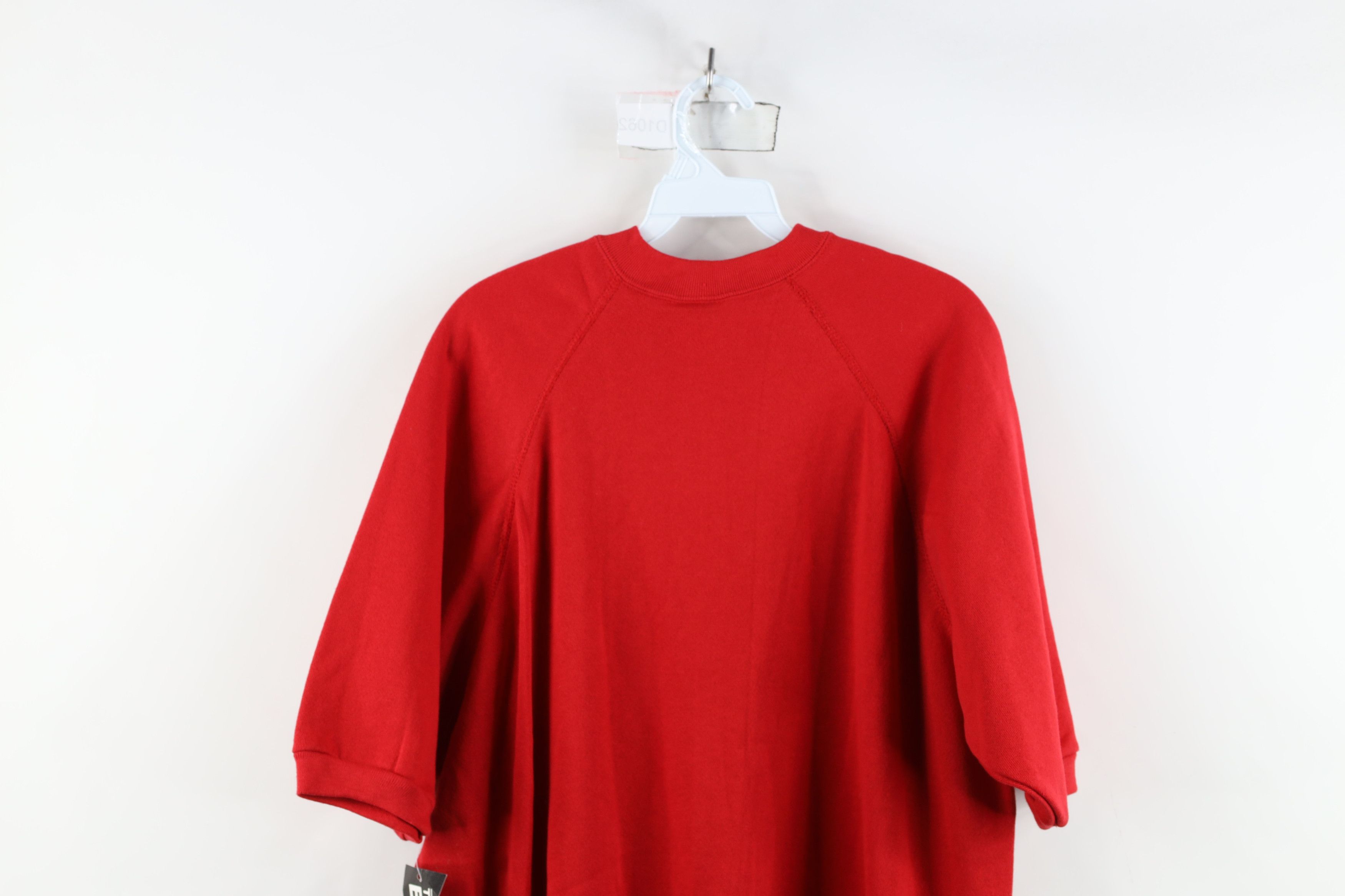 Vintage Deadstock Vintage 90s Streetwear Short Sleeve Sweatshirt USA Size US XL / EU 56 / 4 - 11 Thumbnail