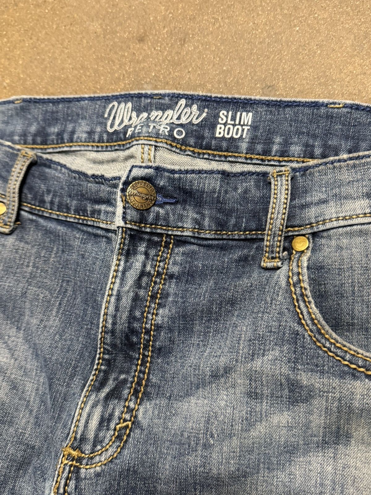 Wrangler Wrangler bootcut flare denim jeans size 36x31 Size US 36 / EU 52 - 4 Thumbnail