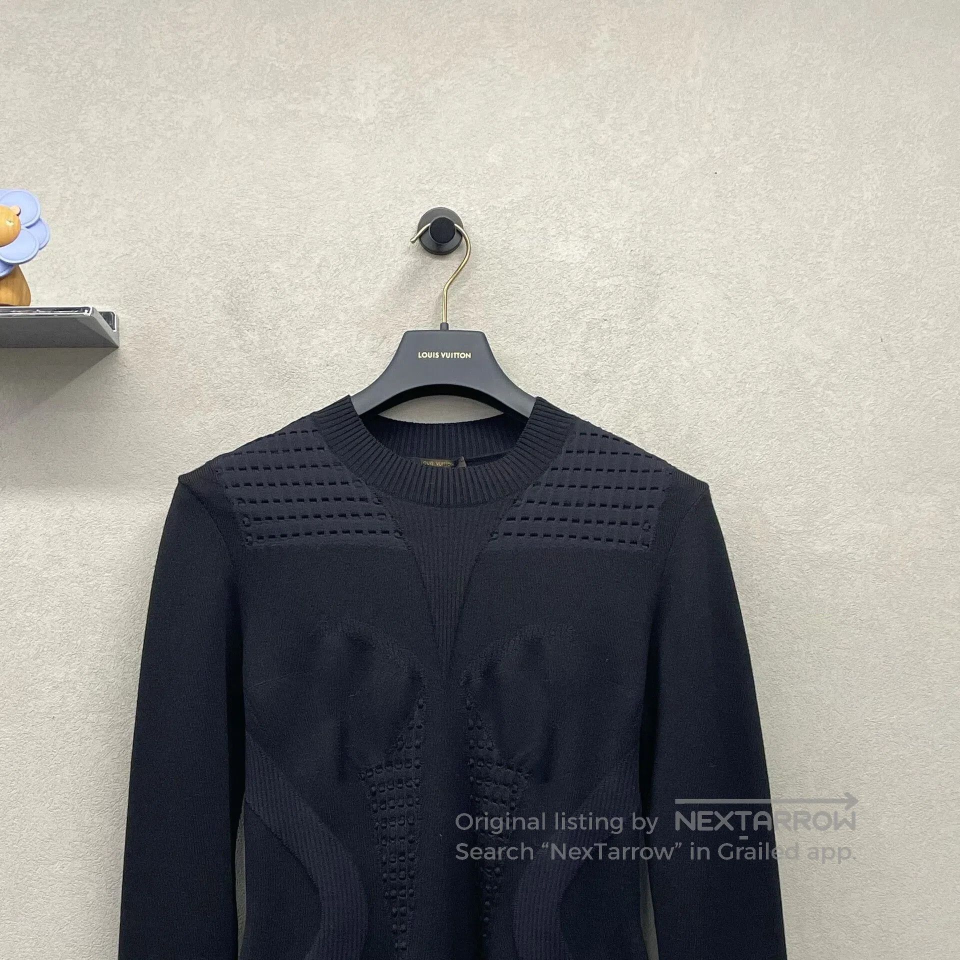 Louis Vuitton black fitted knit sweater by louis vuitton. Size US M / EU 48-50 / 2 - 4 Thumbnail