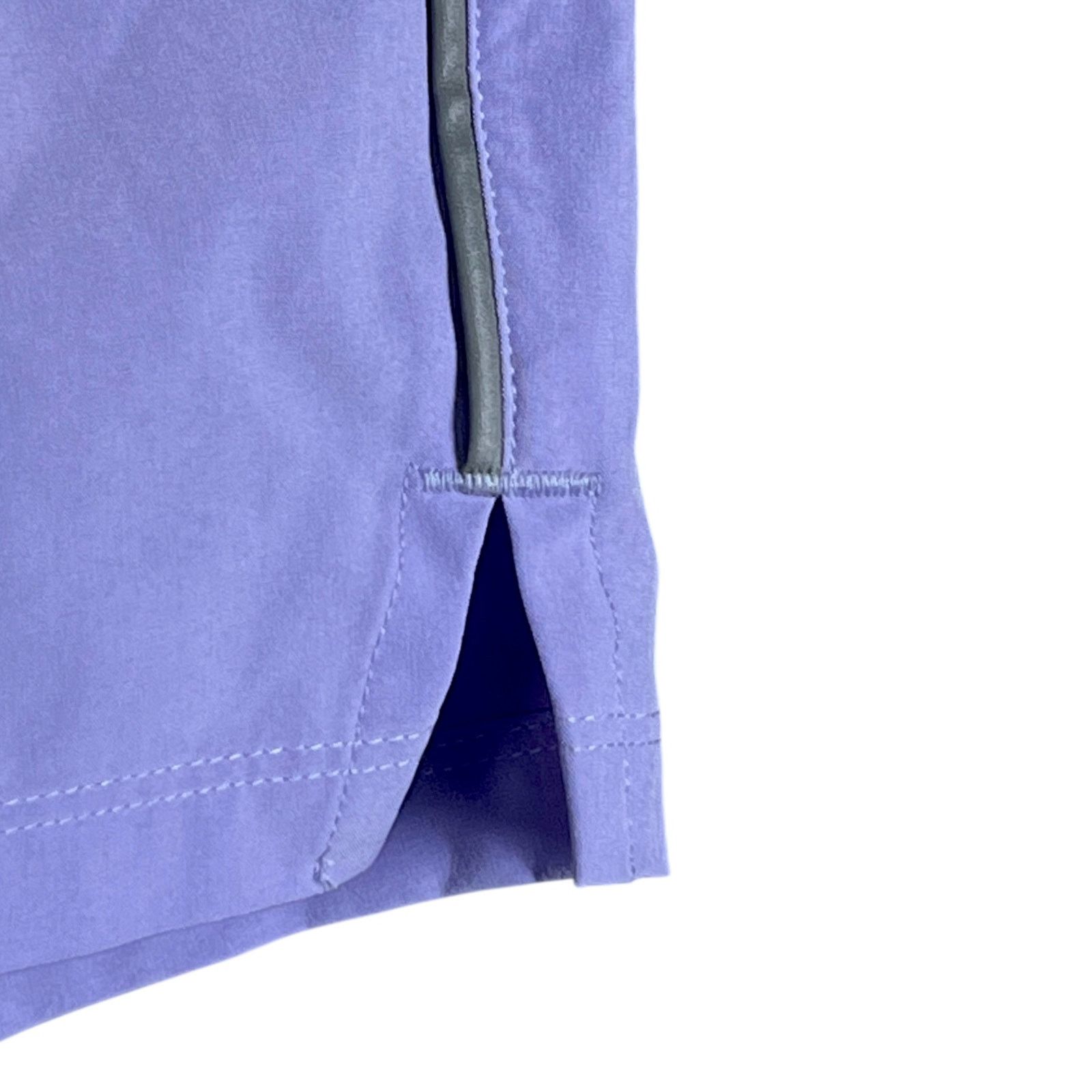 Fabletics Fabletics Women's XS Light Purple Workout Gym Shorts 7" Size 26" / US 2 / IT 38 - 4 Thumbnail