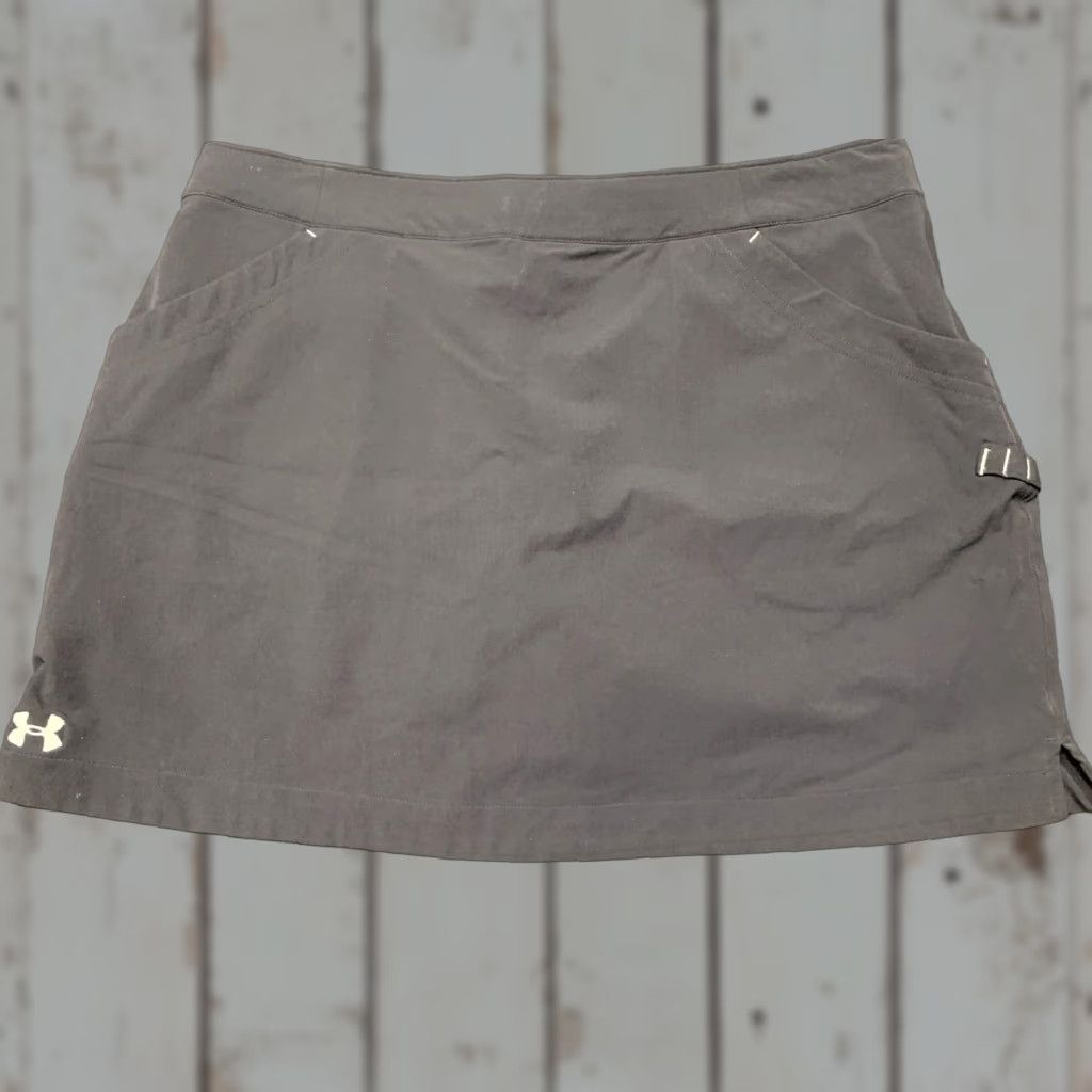 Under Armour VINTAGE Under Armour Women's Skort Size 8 Black Golf Tennis Casual All Seasons Stretch Size 30" / US 8 / IT 44 - 1 Thumbnail