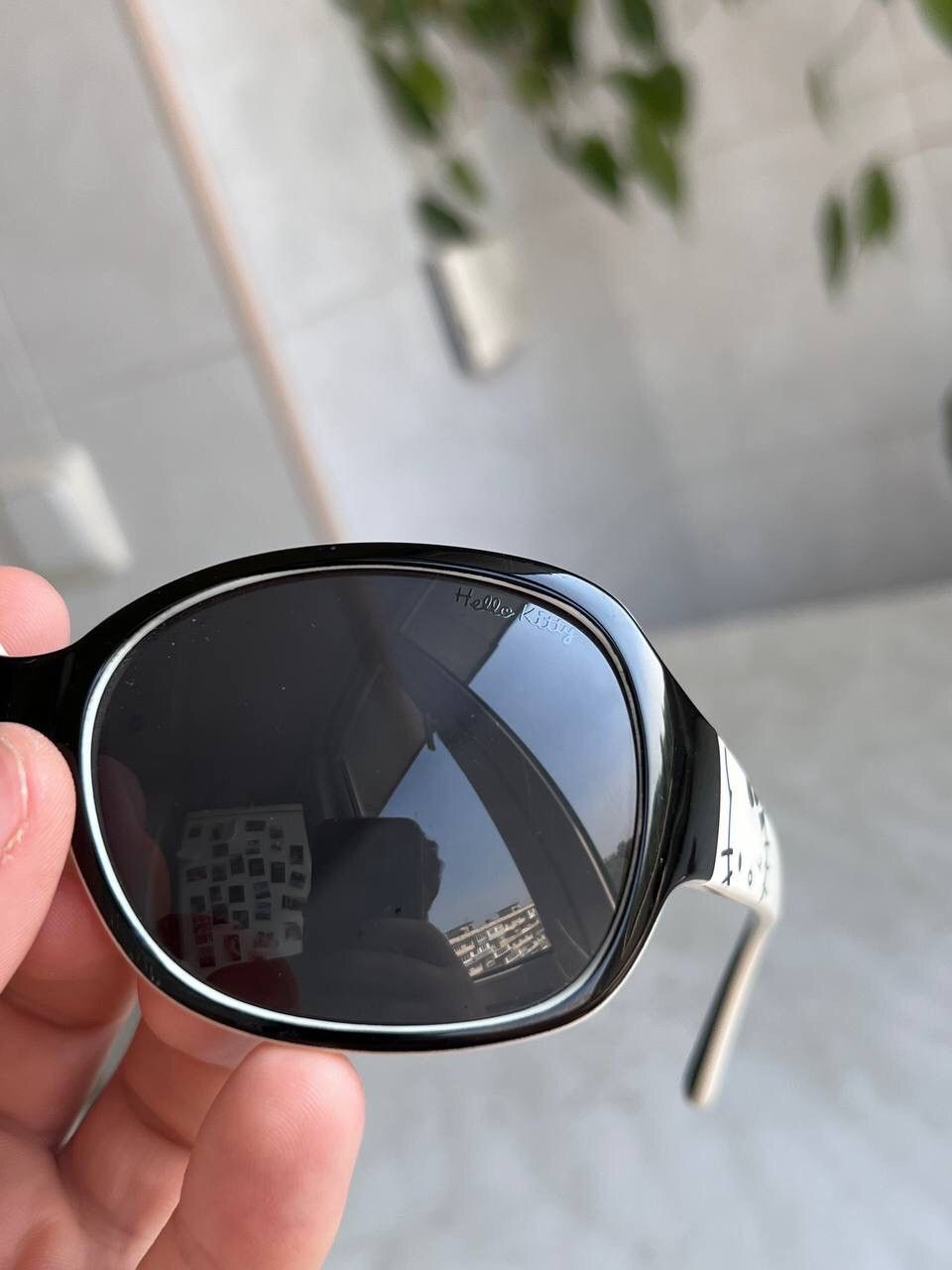 Designer × Japanese Brand Vintage Hello Kitty Japan Sanrio Black Unisex Sunglasses Y2K Size ONE SIZE - 3 Thumbnail