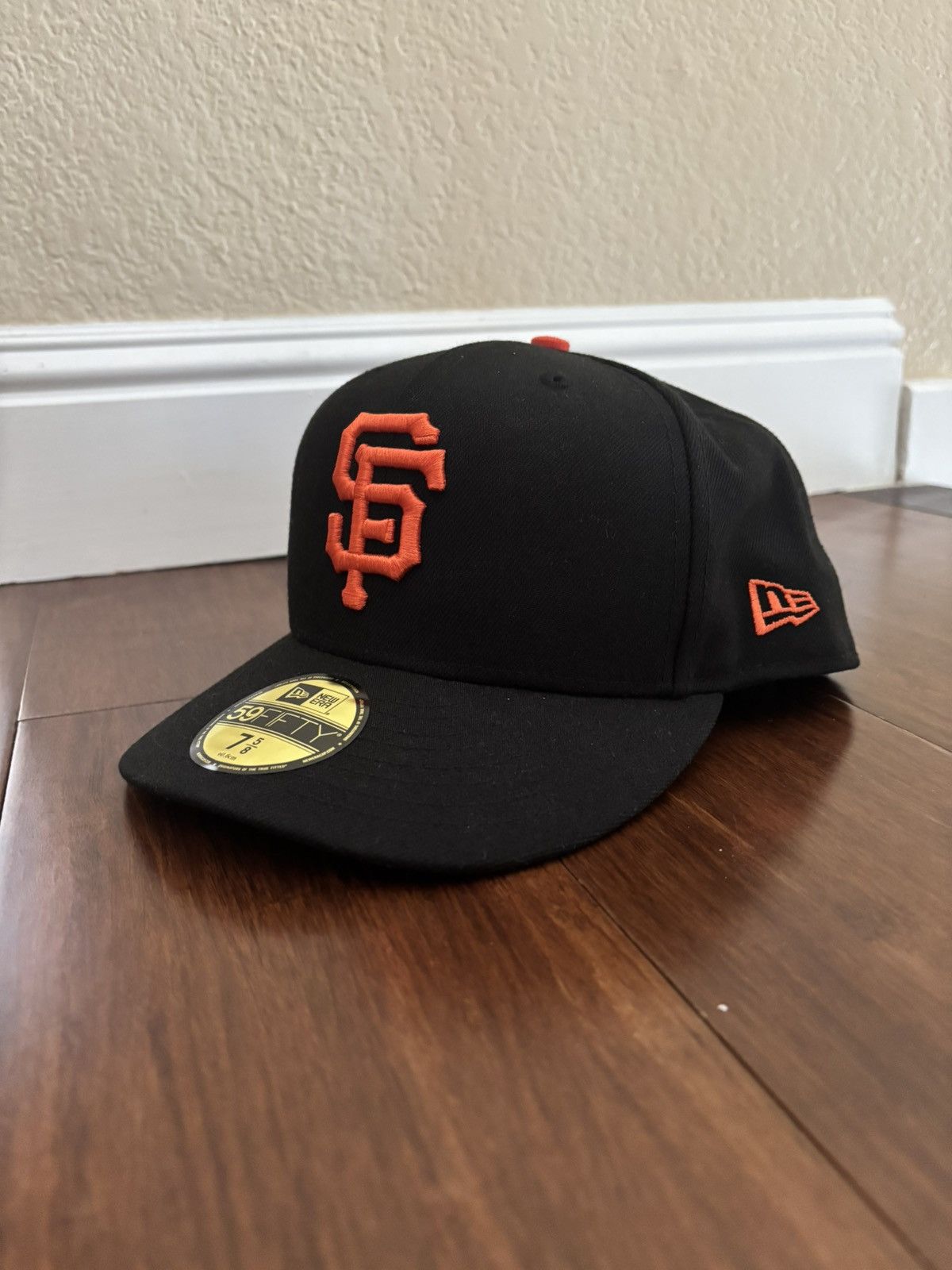 New Era SF GIANTS FITTED HAT- 7 5/8 Size ONE SIZE - 1 Thumbnail