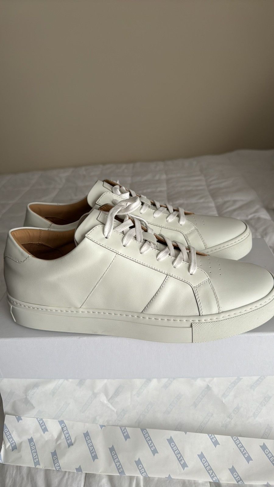 Greats Brand New pair of GREATS Italian leather sneakers Size US 9.5 / EU 42-43 - 8 Thumbnail