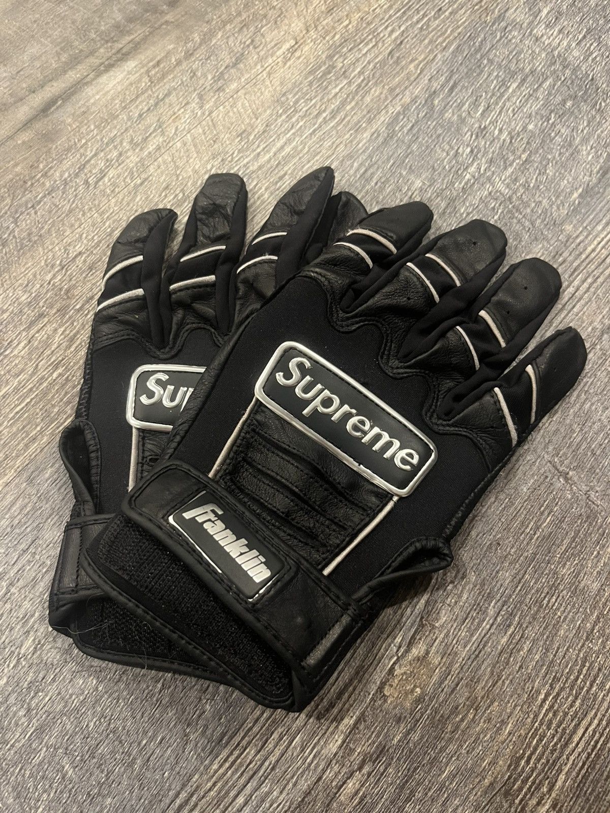 Supreme Franklin Gloves | Grailed