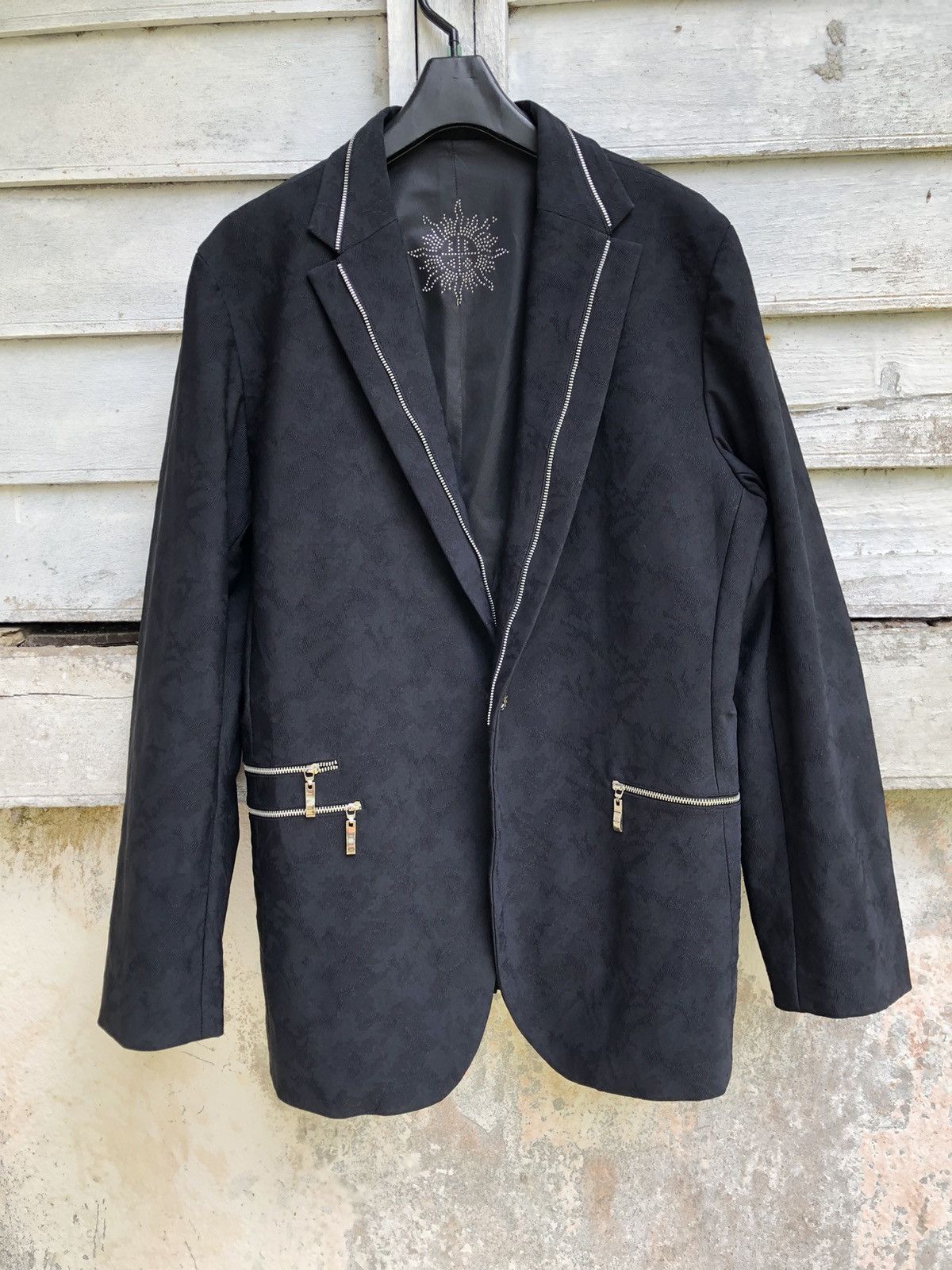 Japanese Brand BBCO EMBOSSED ZIPPER LINING TRIM LUXURY JACKET DESIGN Size US M / EU 48-50 / 2 - 1 Thumbnail
