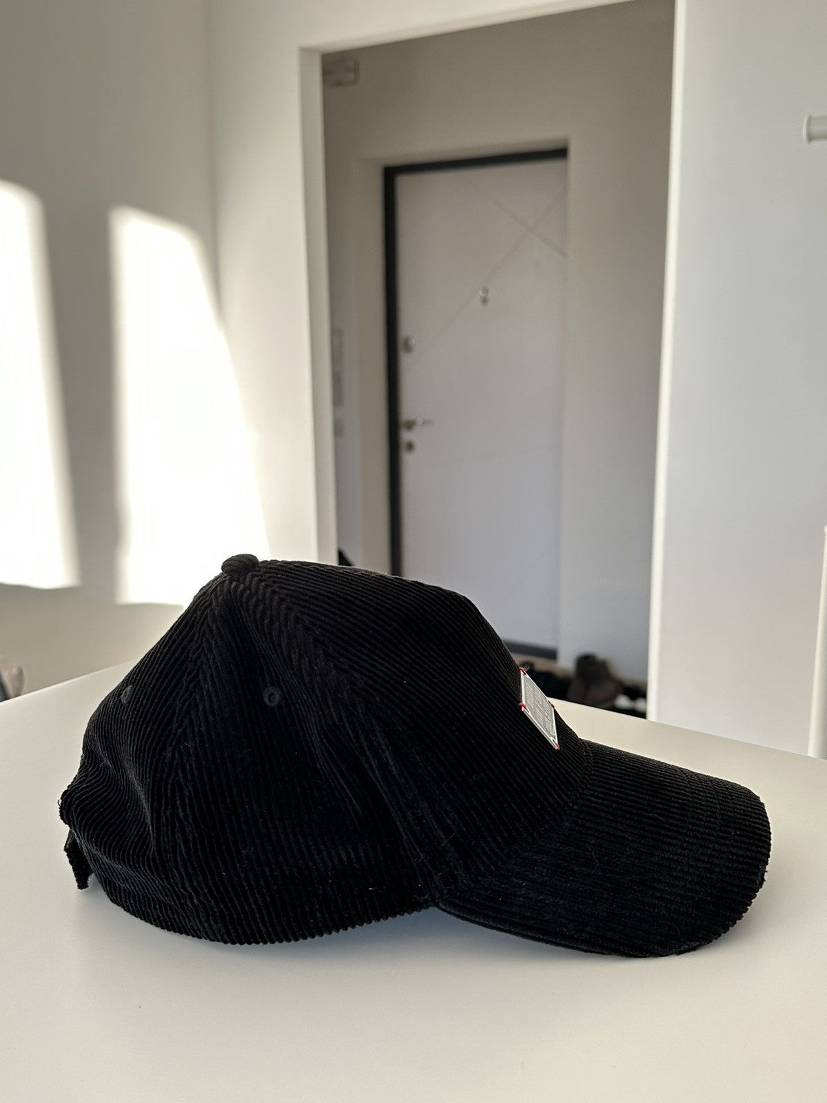 Moschino Vintage Moschino Corduroy Black Cap 90’s Size ONE SIZE - 5 Thumbnail