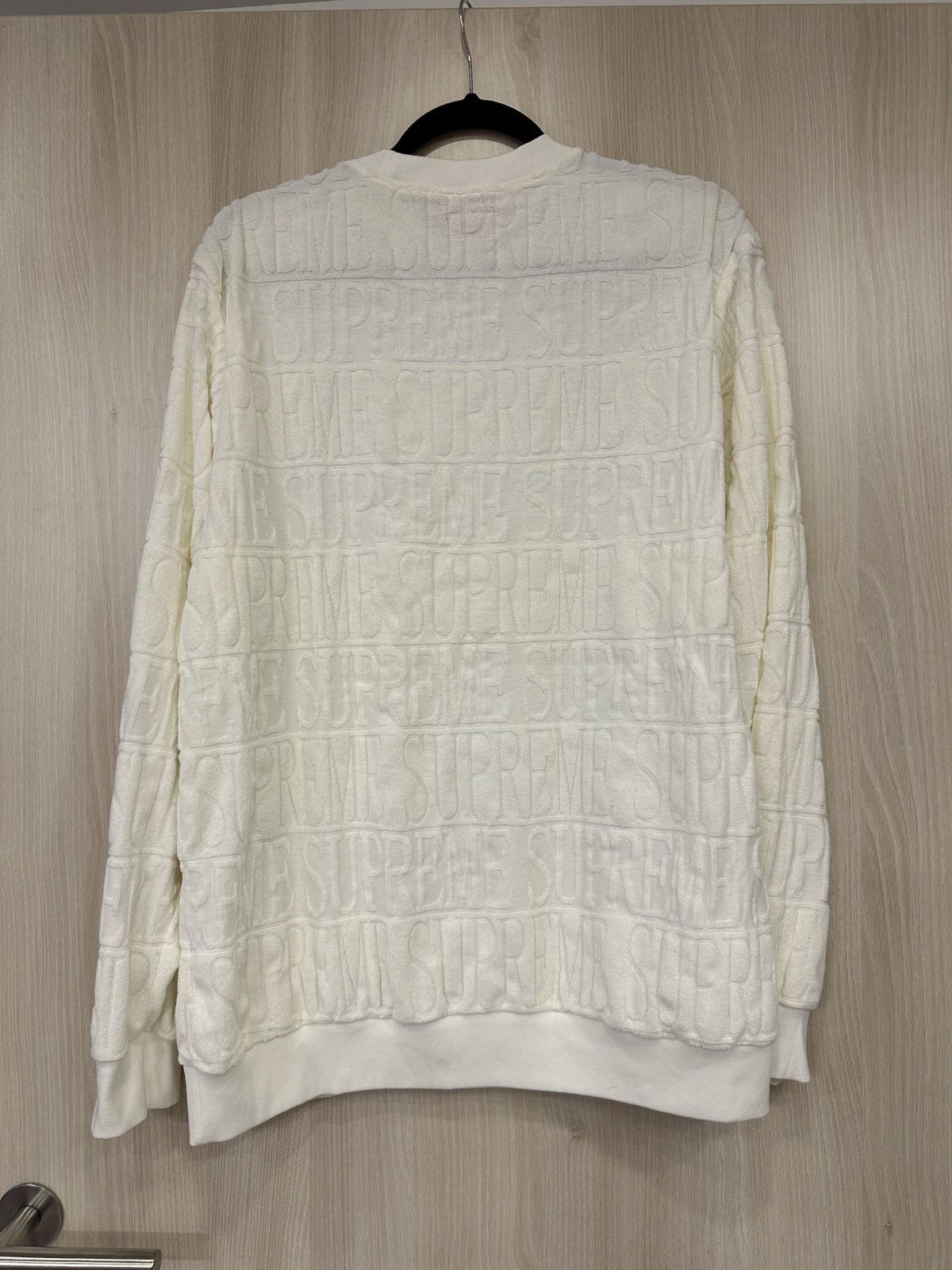 Supreme Supreme Logo Stripe Terry Crewneck White Size Large Size US L / EU 52-54 / 3 - 2 Thumbnail
