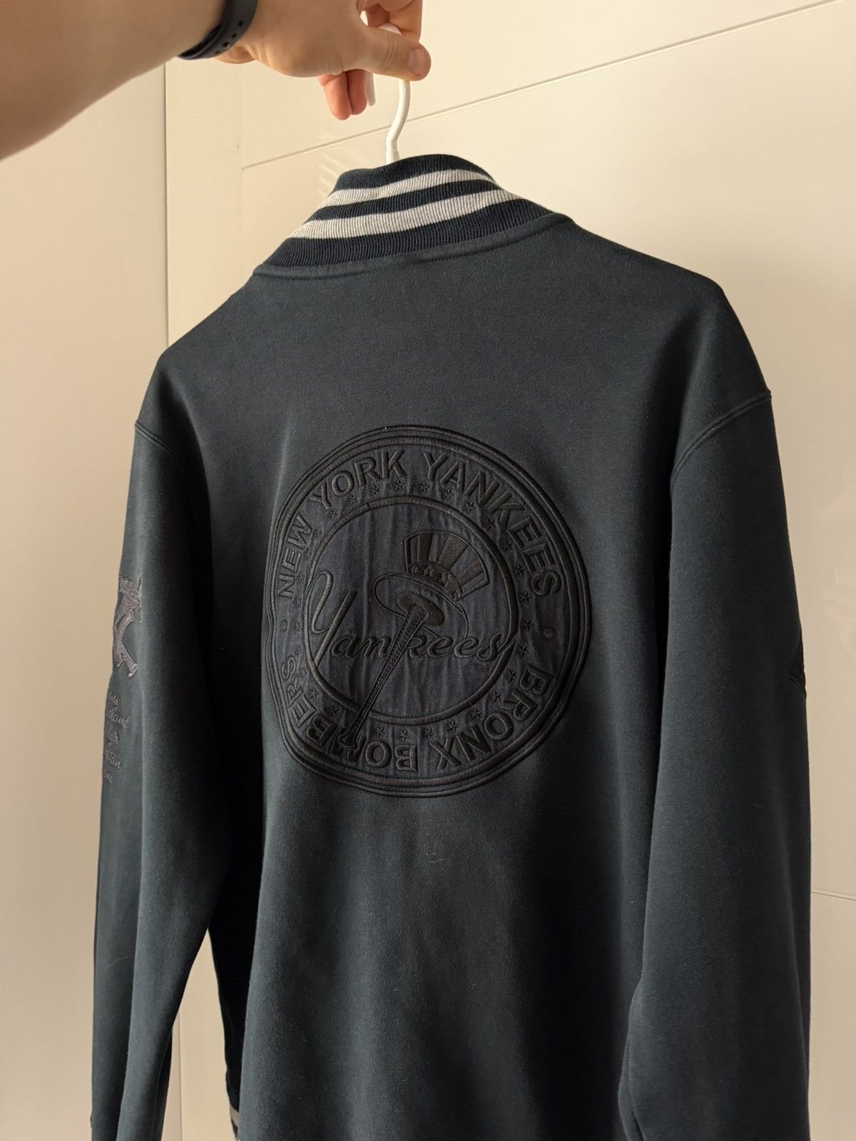 Nike Rare Nike x New York Yankees Embroidered Big Logo Bomber JKT Size US M / EU 48-50 / 2 - 3 Thumbnail