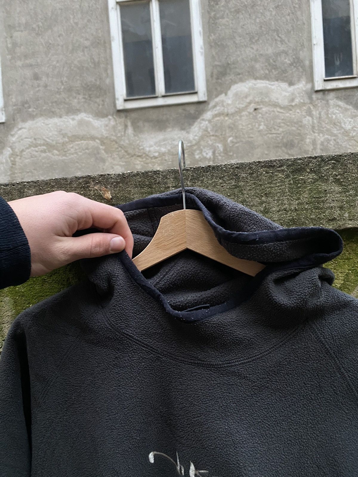 Nike × Vintage Vintage Nike Embroidered Logo Y2K Ninja Fleece Hoodie Size US L / EU 52-54 / 3 - 4 Thumbnail