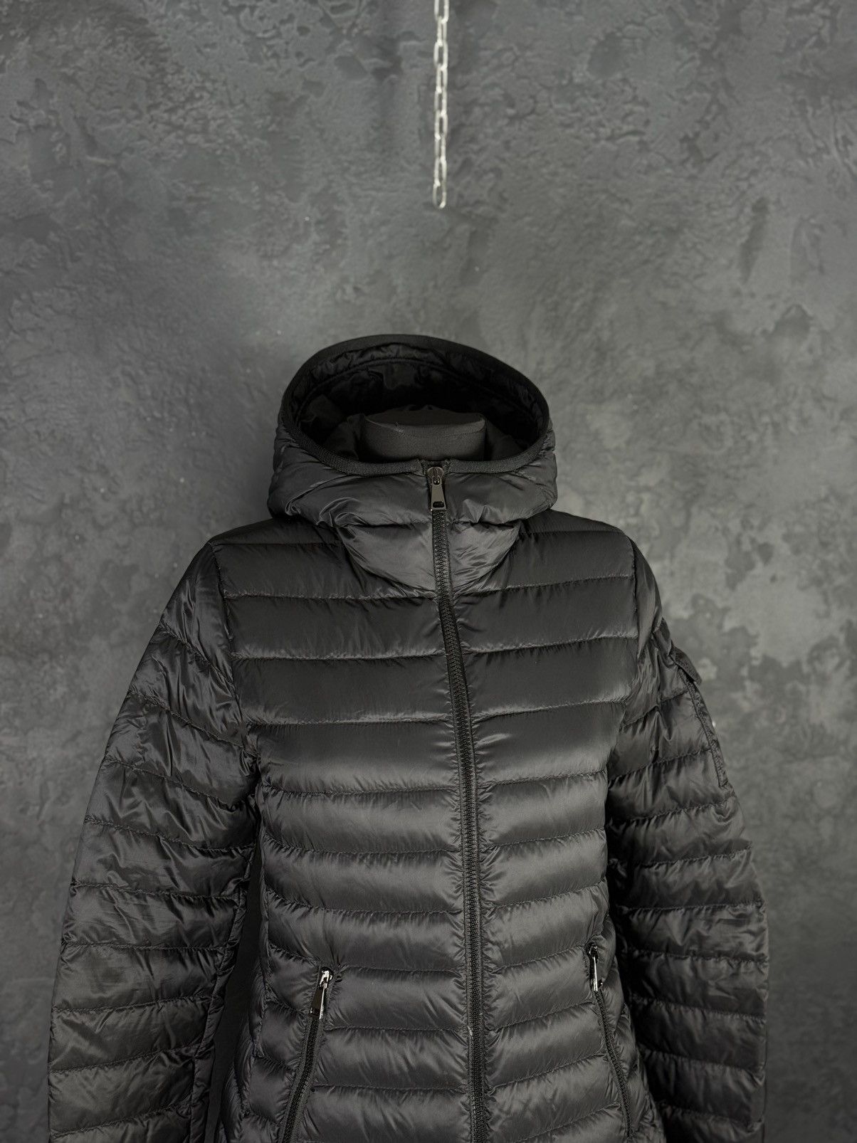 Moncler Moncler Ments Quilted Hooded Women’s Down Jacket Size 2 Size XS / US 0-2 / IT 36-38 - 5 Thumbnail