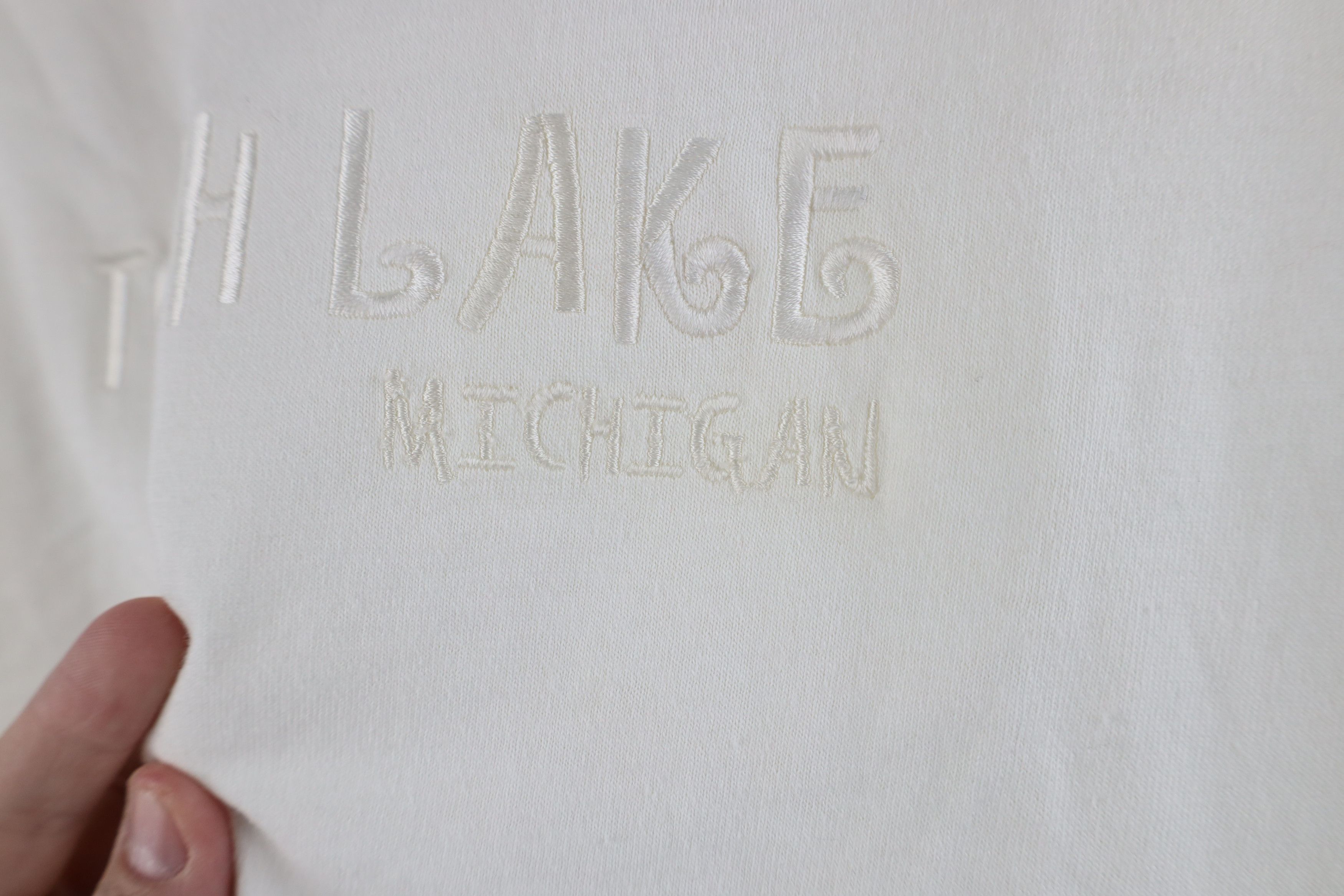 Vintage Deadstock Vintage 90s Streetwear Torch Lake Michigan T-Shirt Size US XL / EU 56 / 4 - 5 Thumbnail