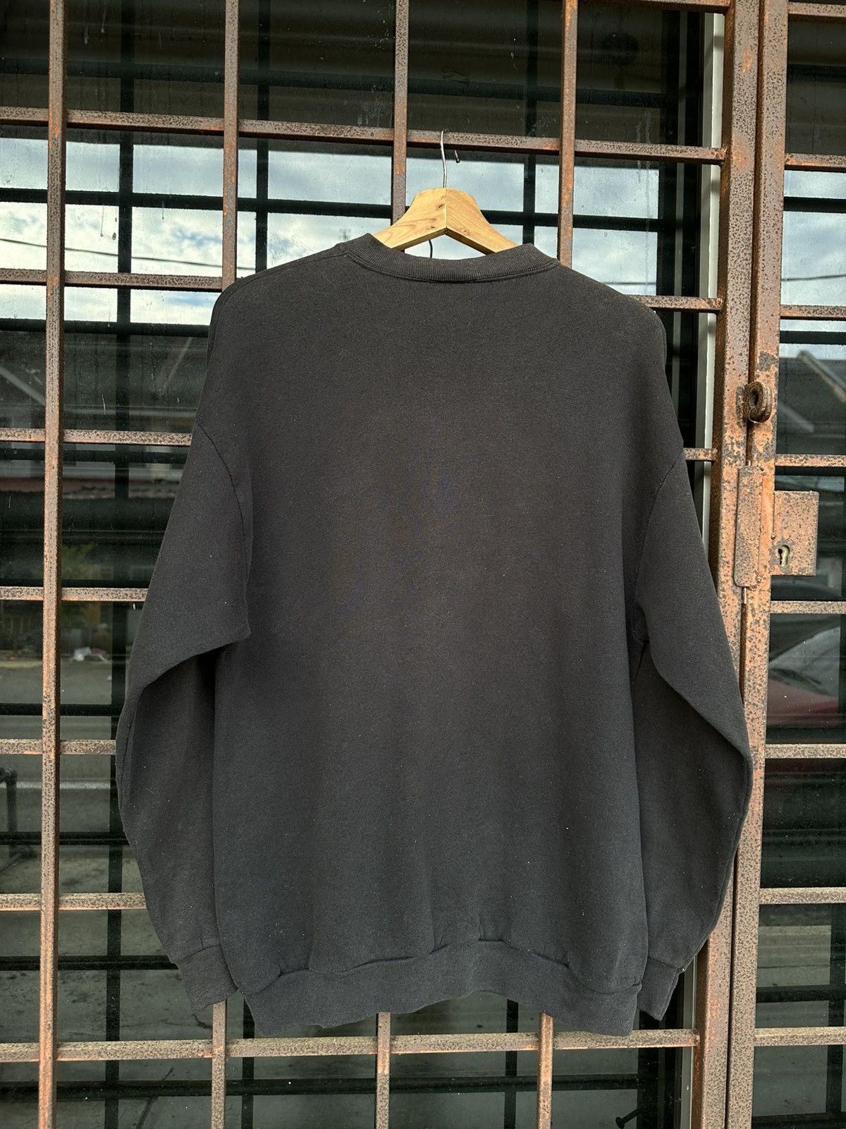 Vintage Thrashed Sun Faded DISNEY POOH Distressed Erd Grunge Size US M / EU 48-50 / 2 - 7 Thumbnail