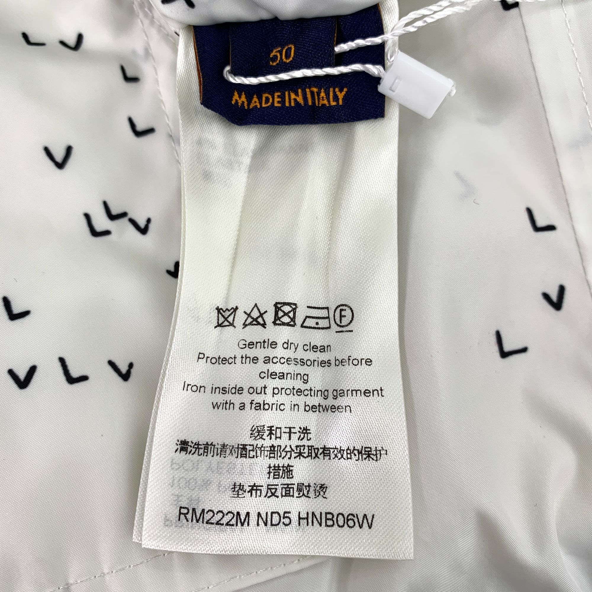 Louis Vuitton Louis Vuitton Mens White Geometric Print Hooded Jacket Size Size US M / EU 48-50 / 2 - 6 Thumbnail