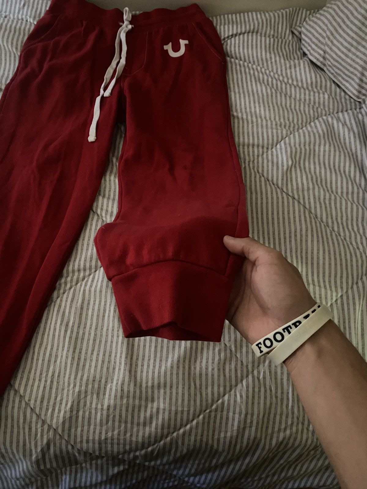 Designer × True Religion True Religion Sweatpants red size small Size US 30 / EU 46 - 2 Thumbnail