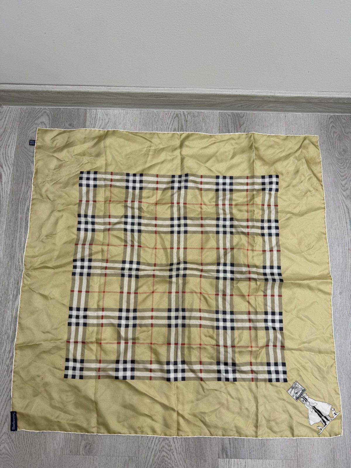 Burberry Vintage Burberrys Nova Check Silk Scarf Size ONE SIZE - 1 Thumbnail