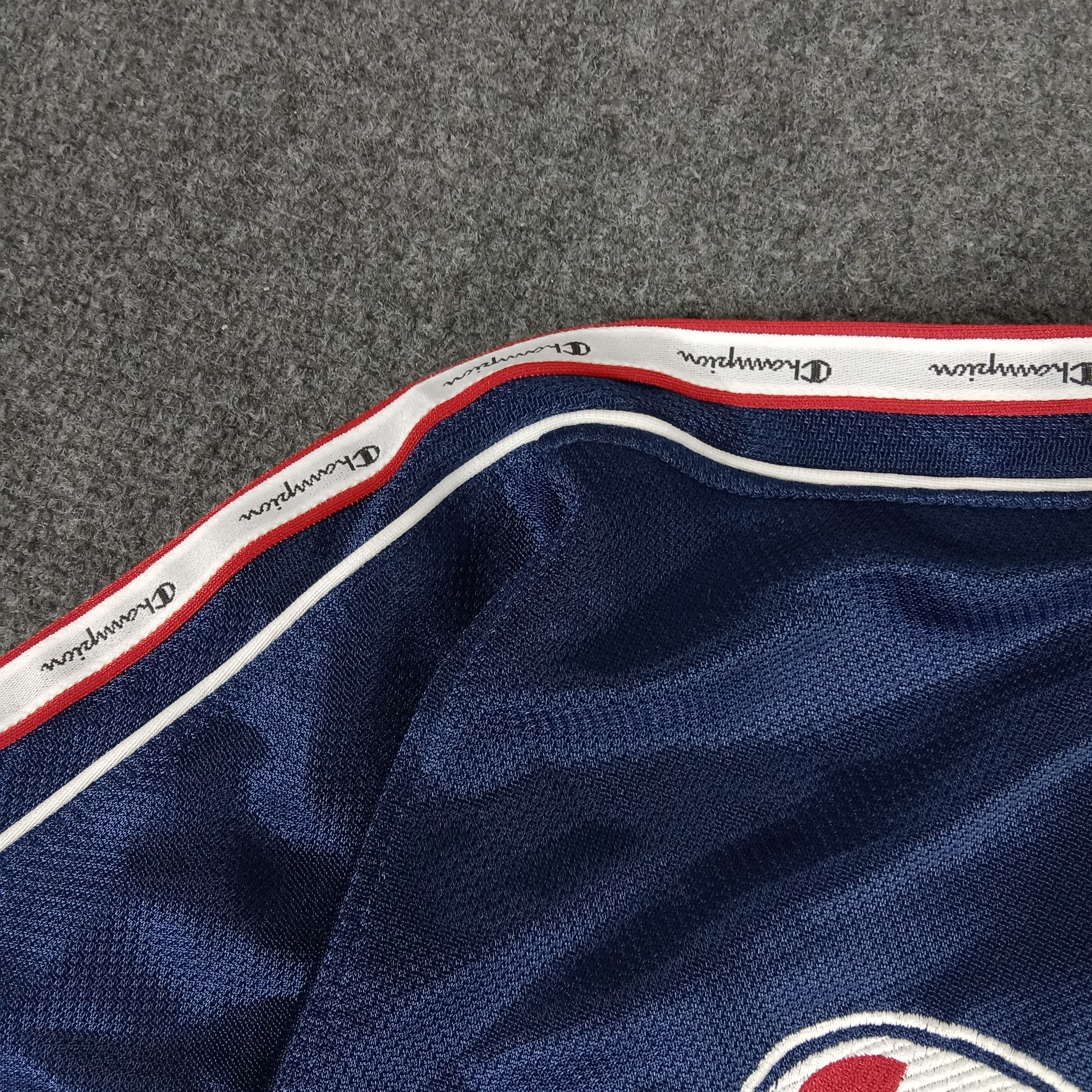 Champion × Vintage Champion Sportswear Style Sweaters Size US L / EU 52-54 / 3 - 3 Thumbnail