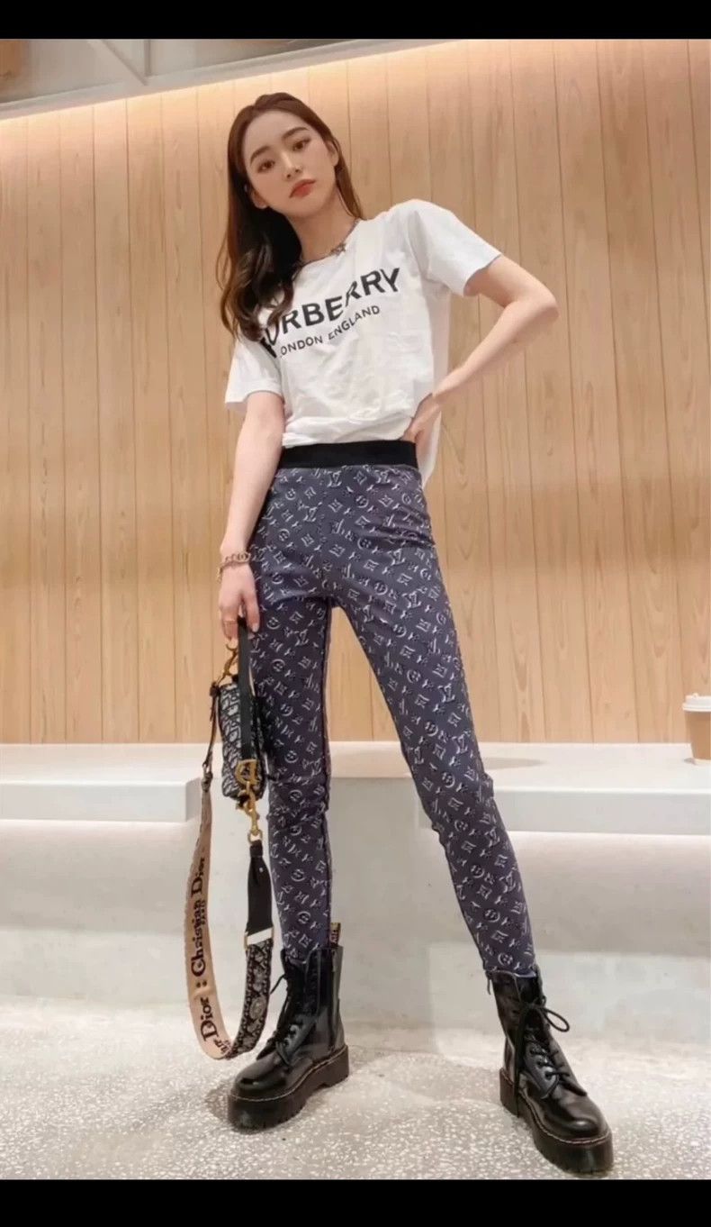 Louis Vuitton Louis Vuitton Stretch Pants 2503-Nextarrow Size US 38 / EU 54 - 1 Thumbnail