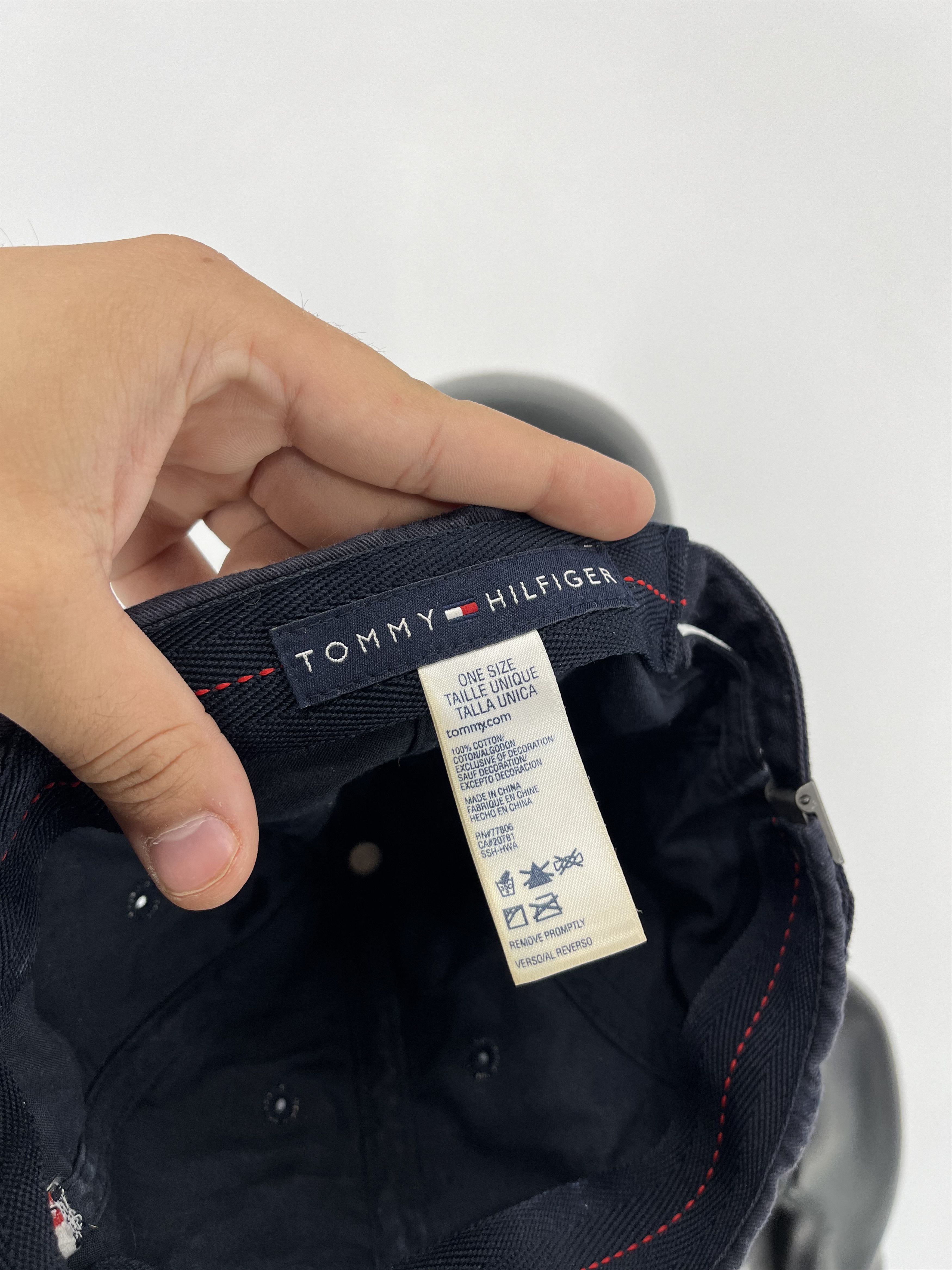 Tommy Hilfiger × Vintage VINTAGE Tommy Hilfiger Hat Cap Snap Back Navy Flag Logo 90s Size ONE SIZE - 6 Thumbnail