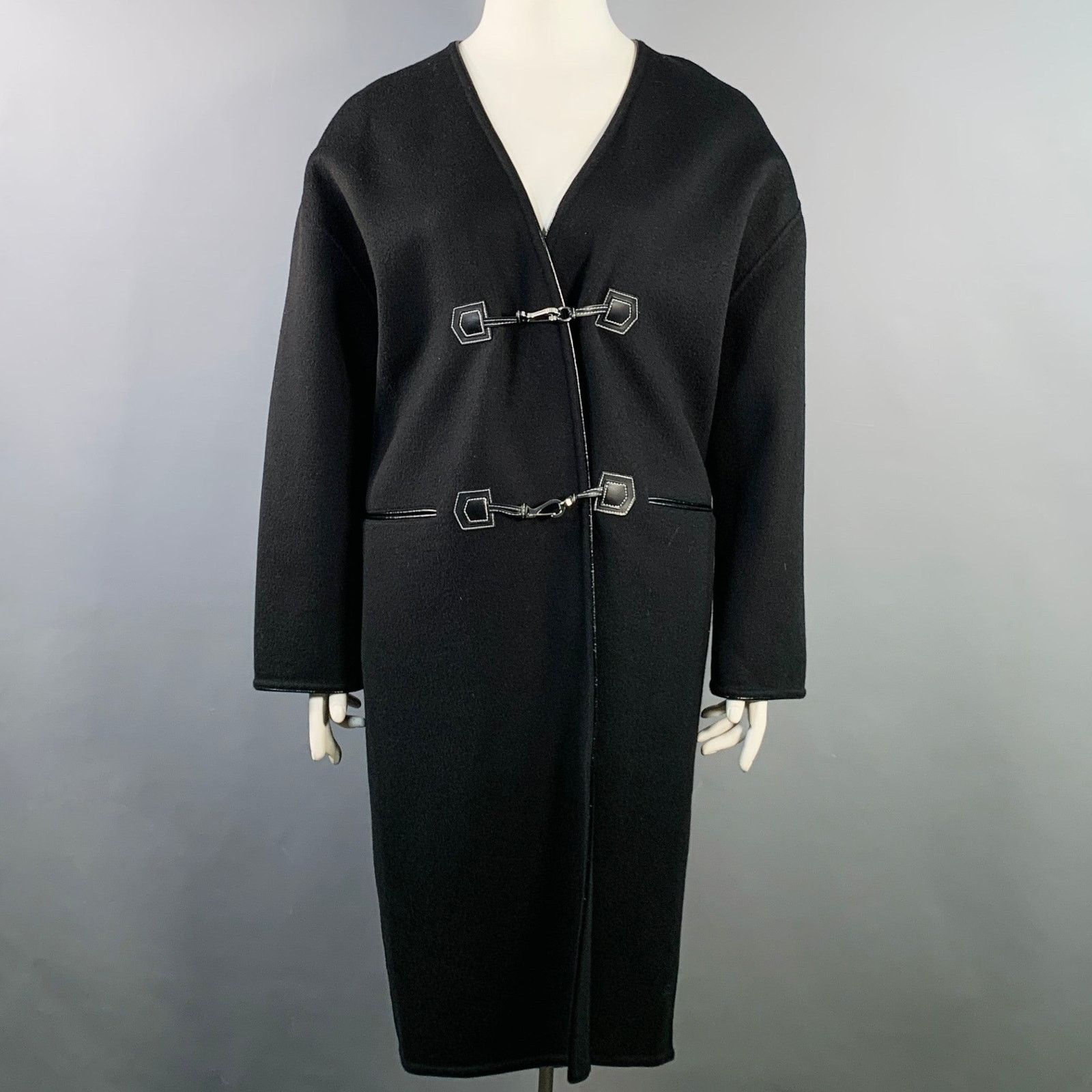 Toteme TOTEME Size L Black Wool Cashmere V-Neck Clasp Coat Size L / US 10 / IT 46 - 1 Thumbnail